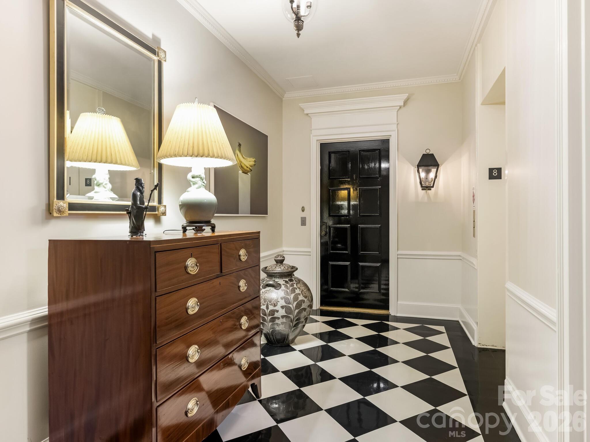 2633 Richardson Drive #8B — Charlotte