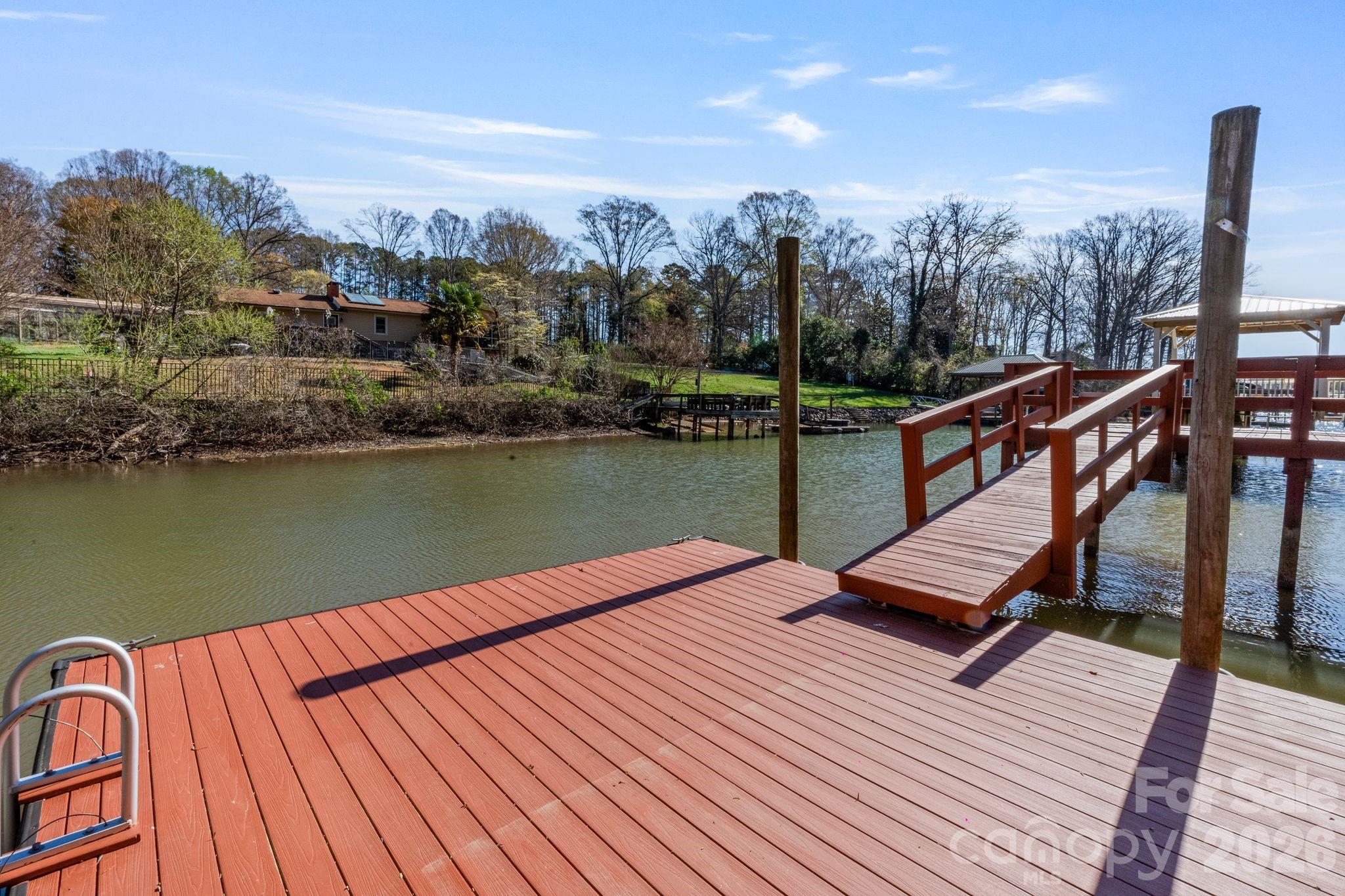 8032 Lakeview Drive — Denver