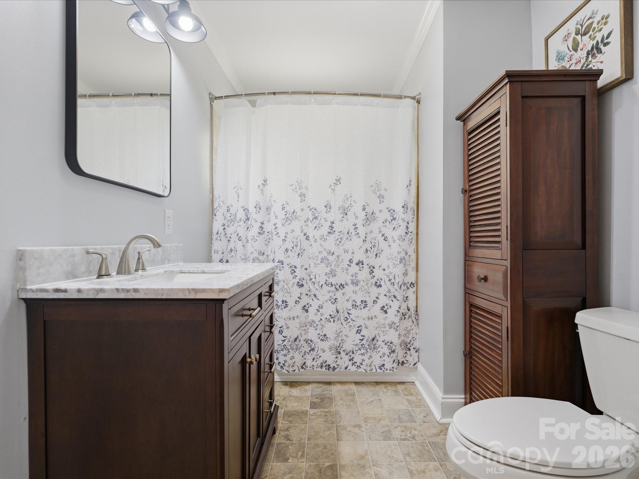 7836 Van Wyck Road — Lancaster