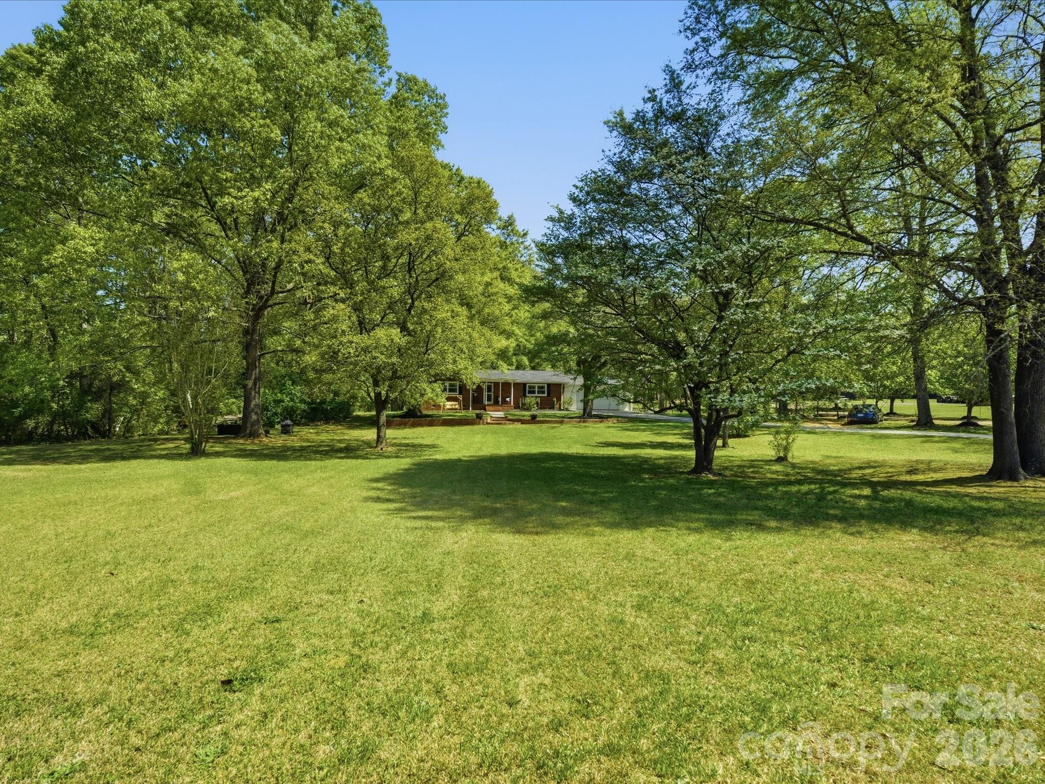 7836 Van Wyck Road — Lancaster
