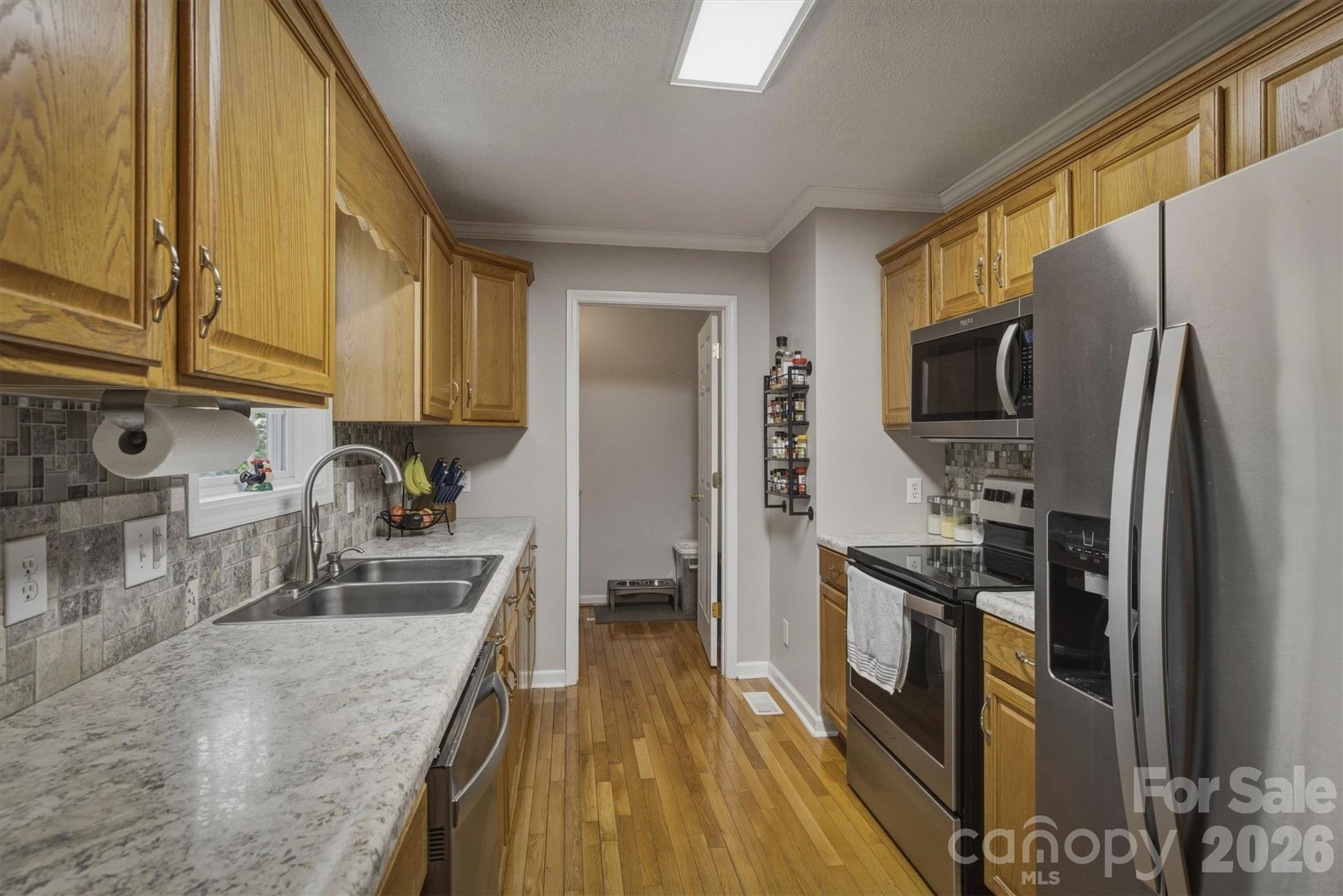 4015 Fairview Drive — Maiden