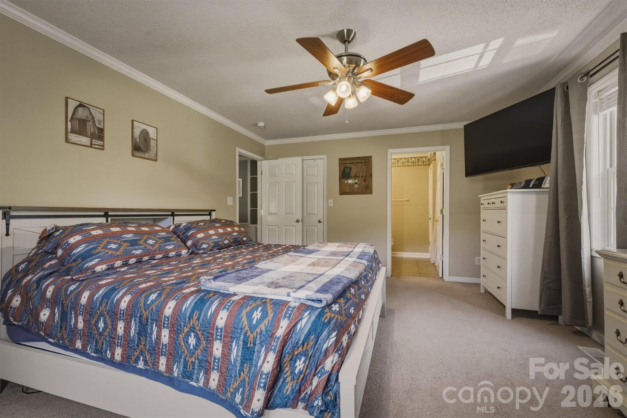 4015 Fairview Drive — Maiden