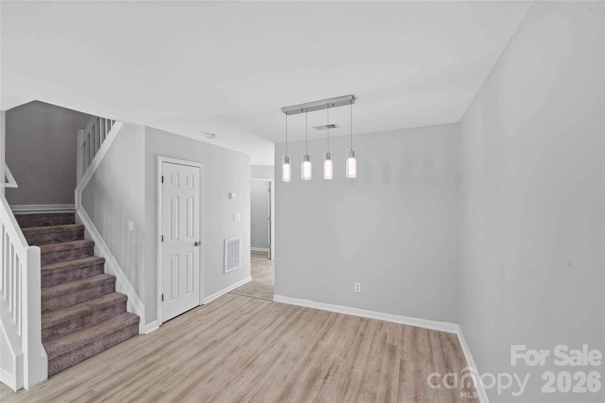 7709 Petrea Lane — Charlotte