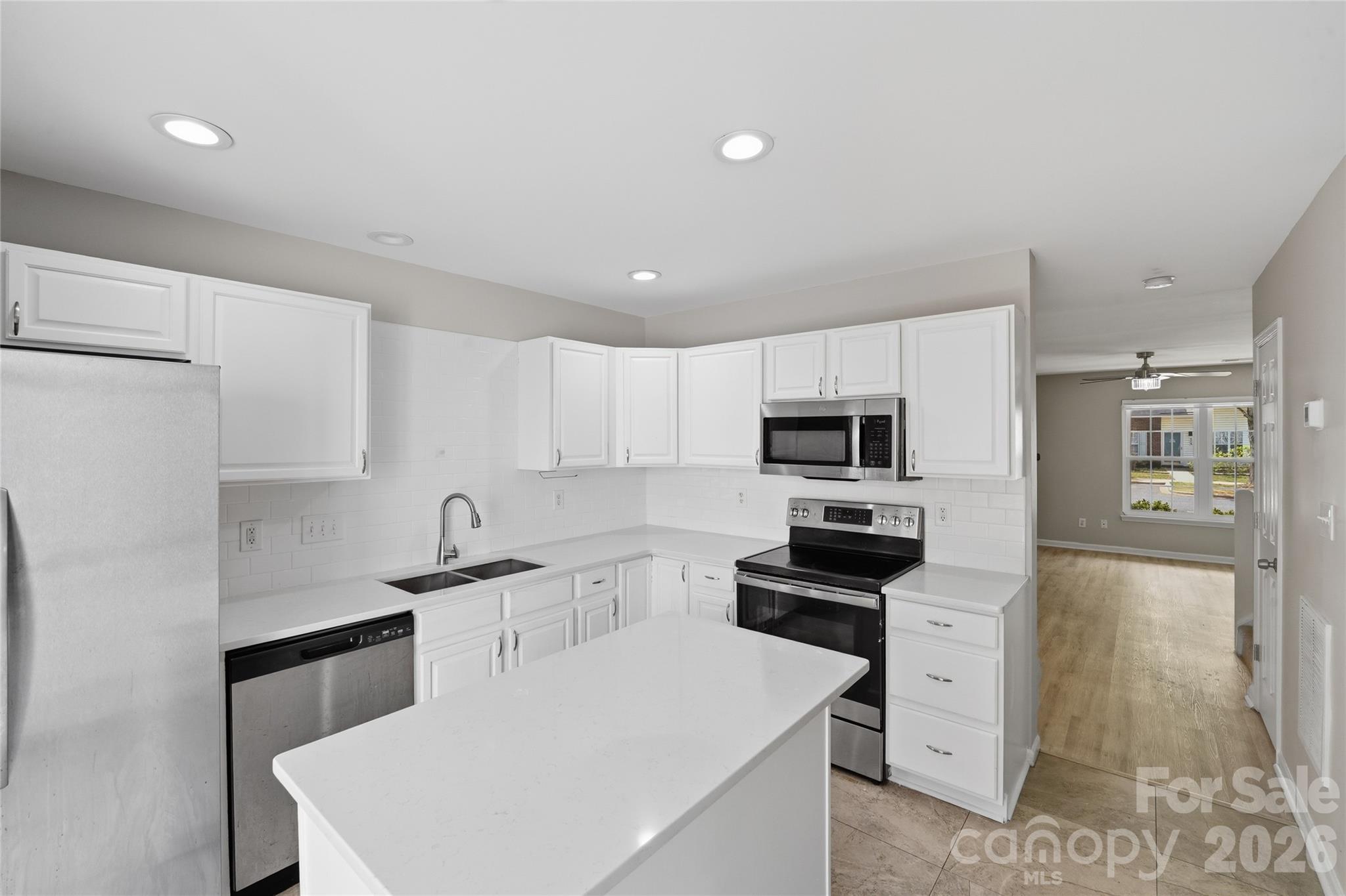 7709 Petrea Lane — Charlotte