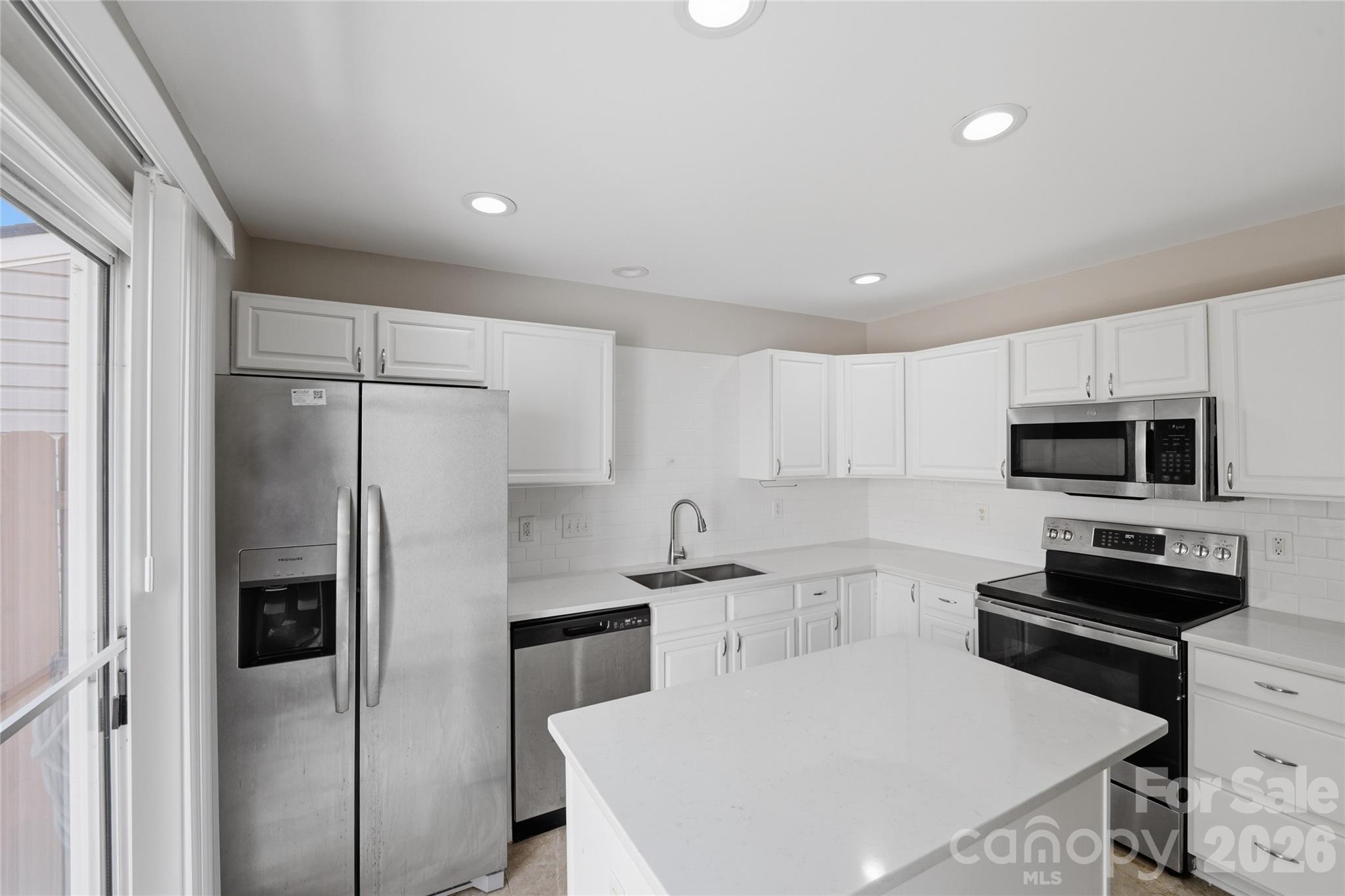 7709 Petrea Lane — Charlotte
