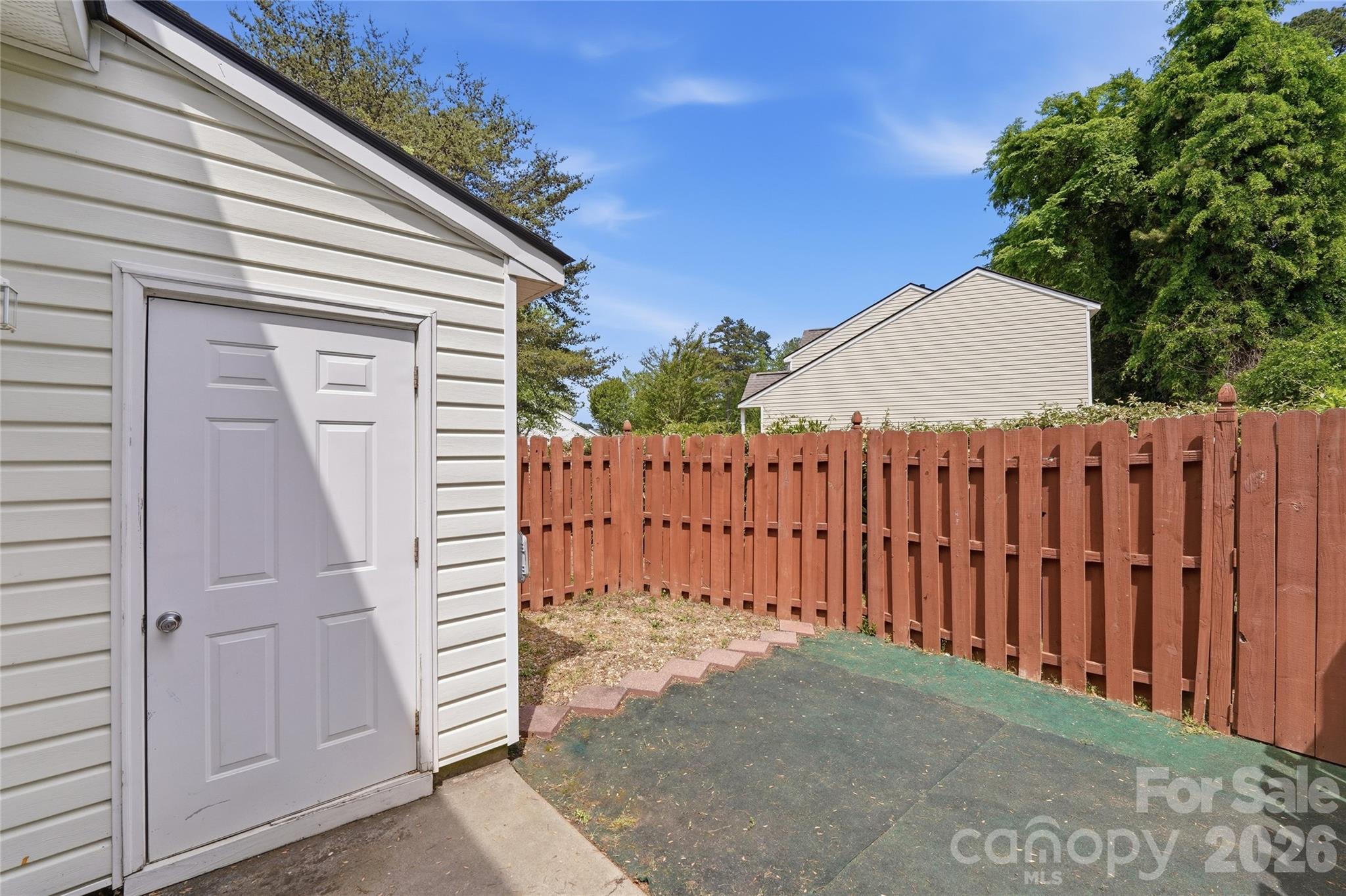 7709 Petrea Lane — Charlotte