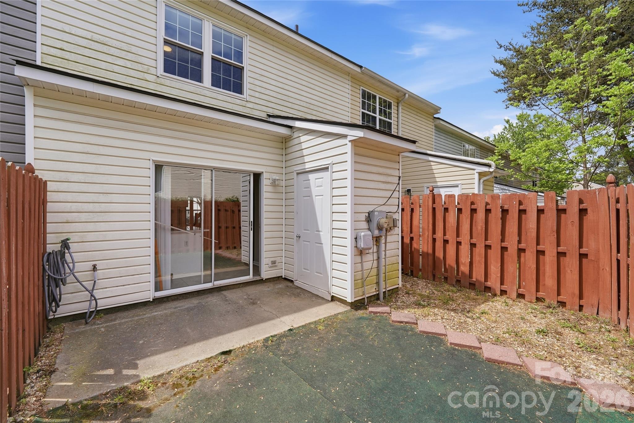 7709 Petrea Lane — Charlotte
