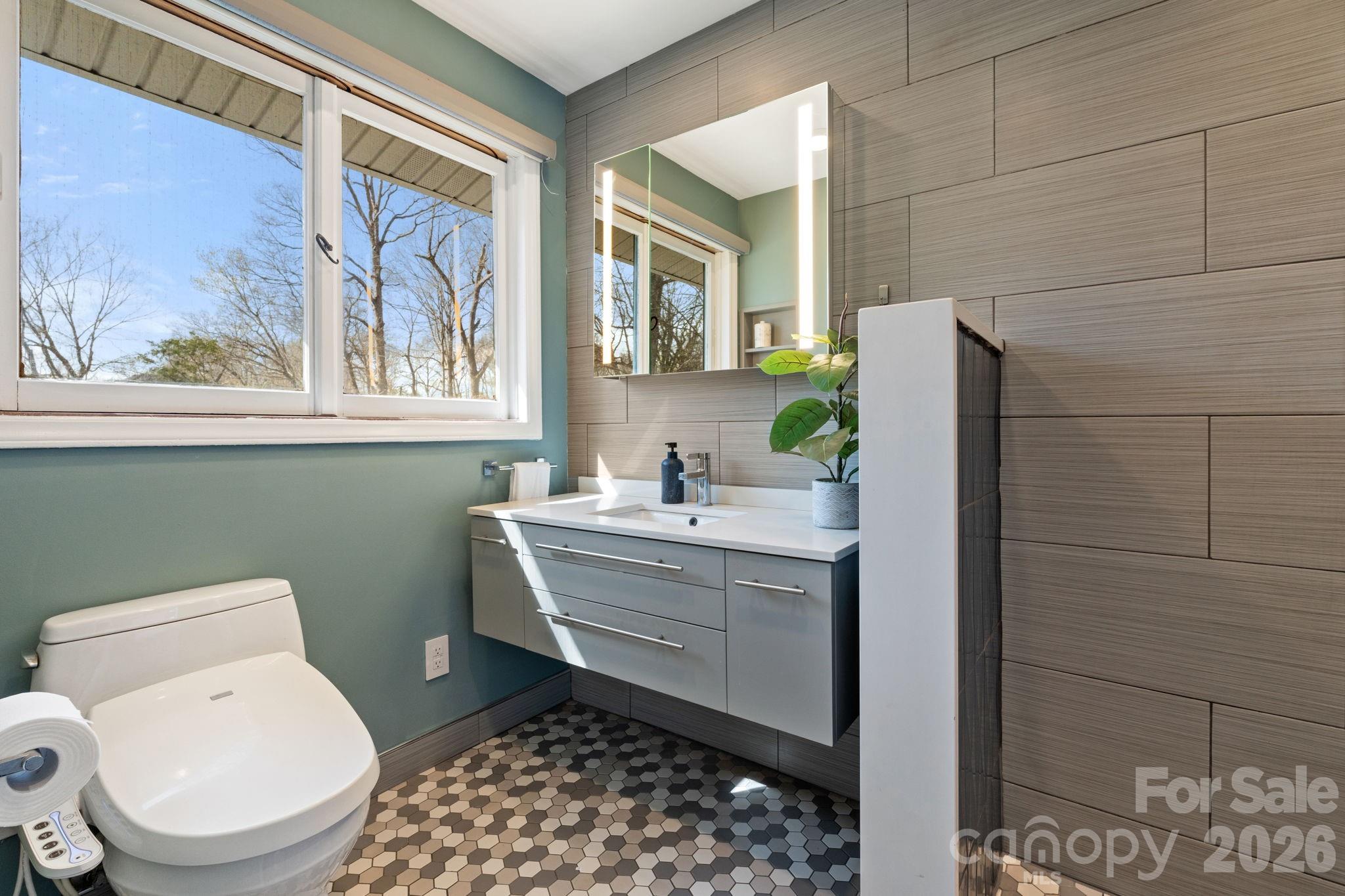 5313 Montevista Drive — Greensboro