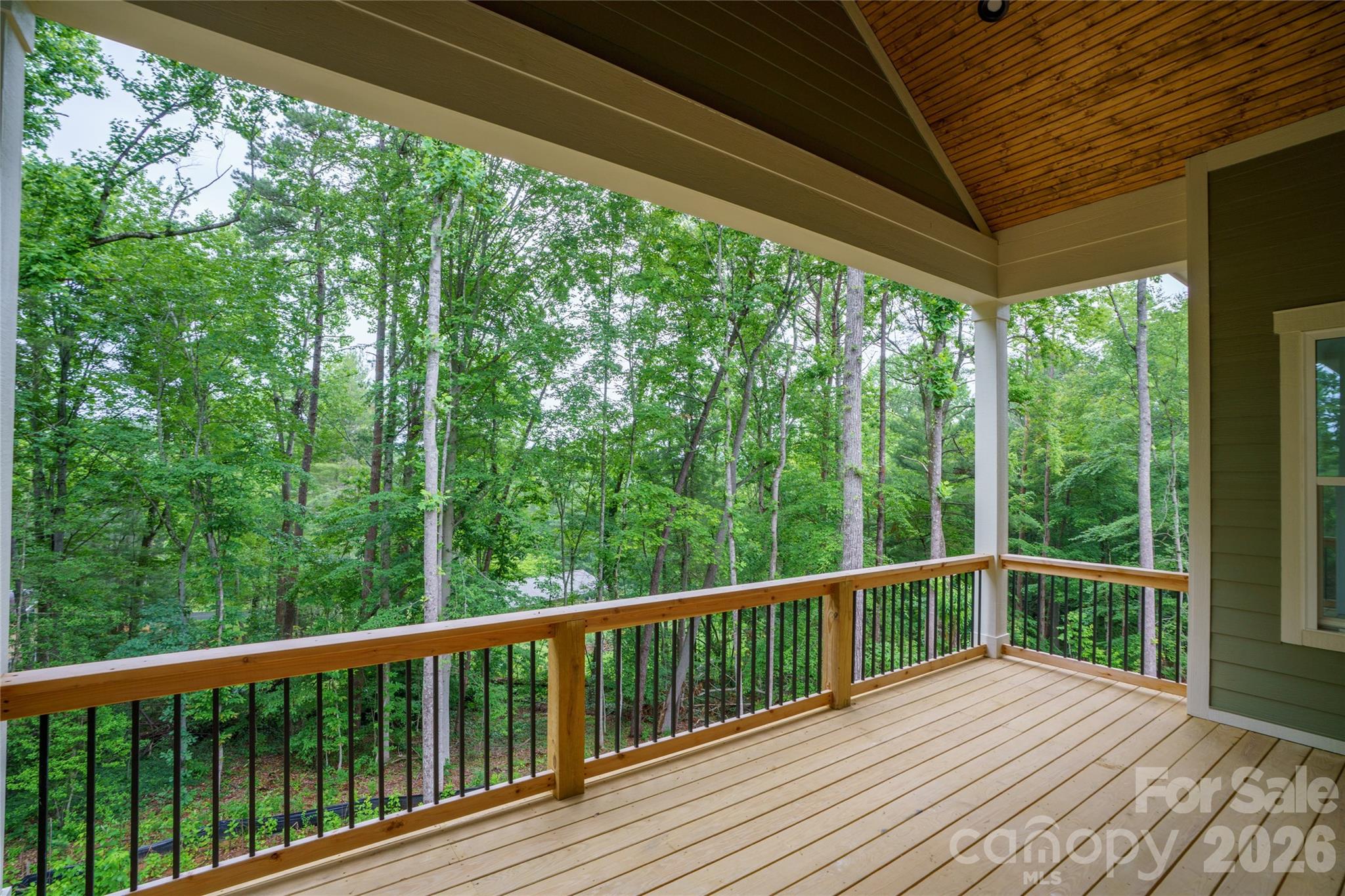 227 Northview Drive — Hendersonville