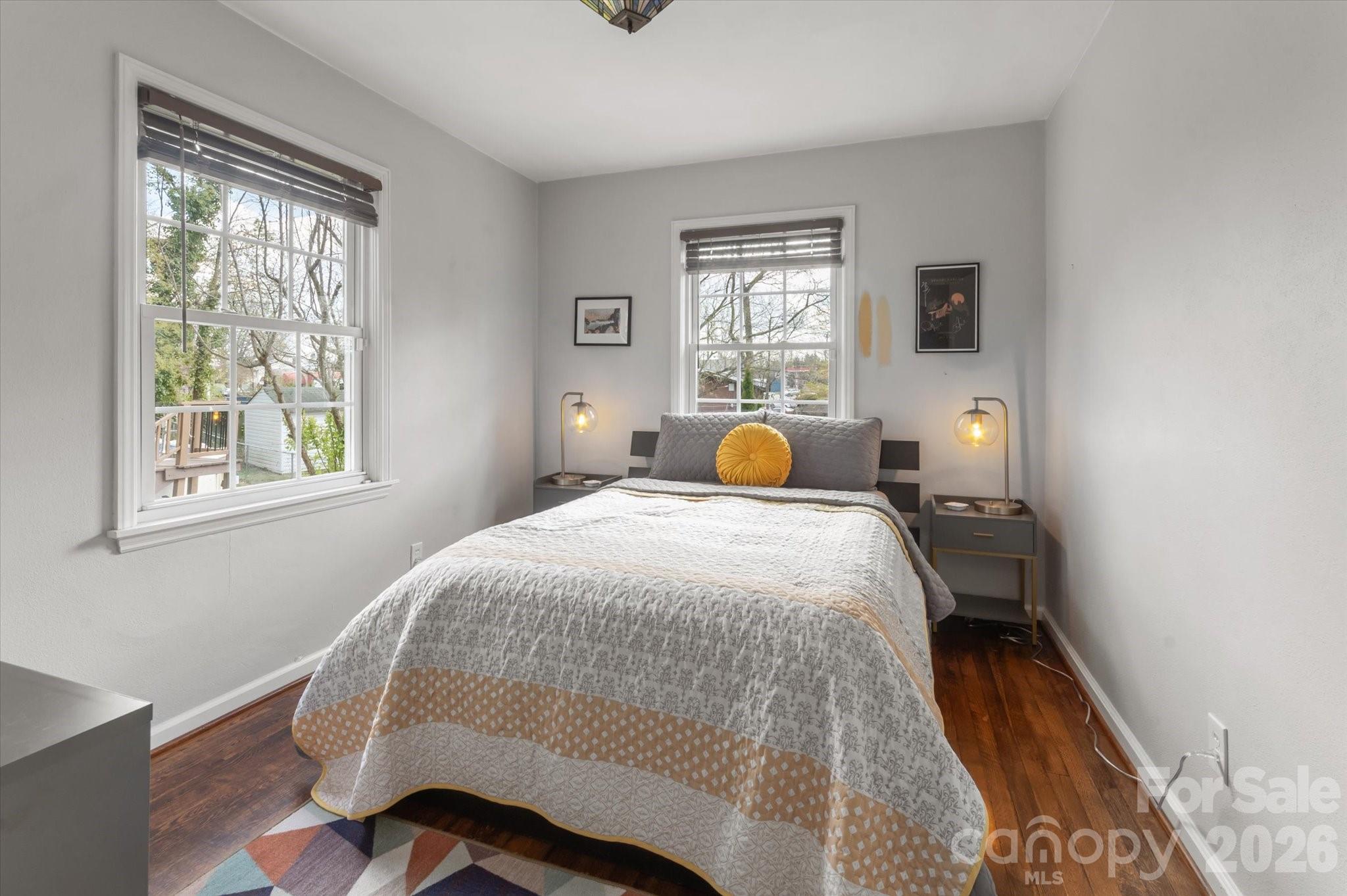 7 Wilshire Drive — Asheville