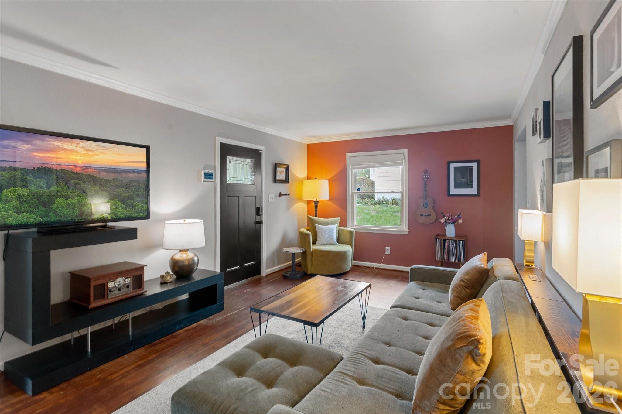 7 Wilshire Drive — Asheville