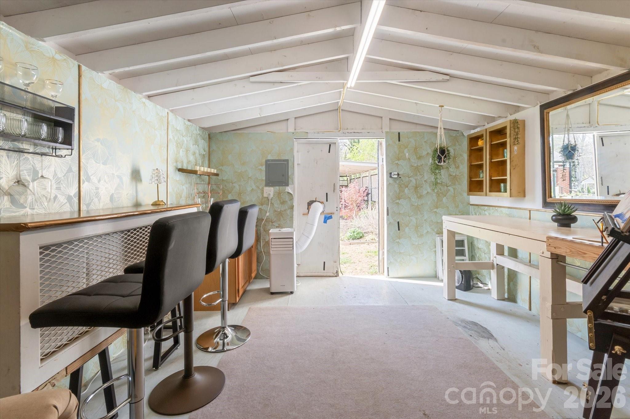 7 Wilshire Drive — Asheville