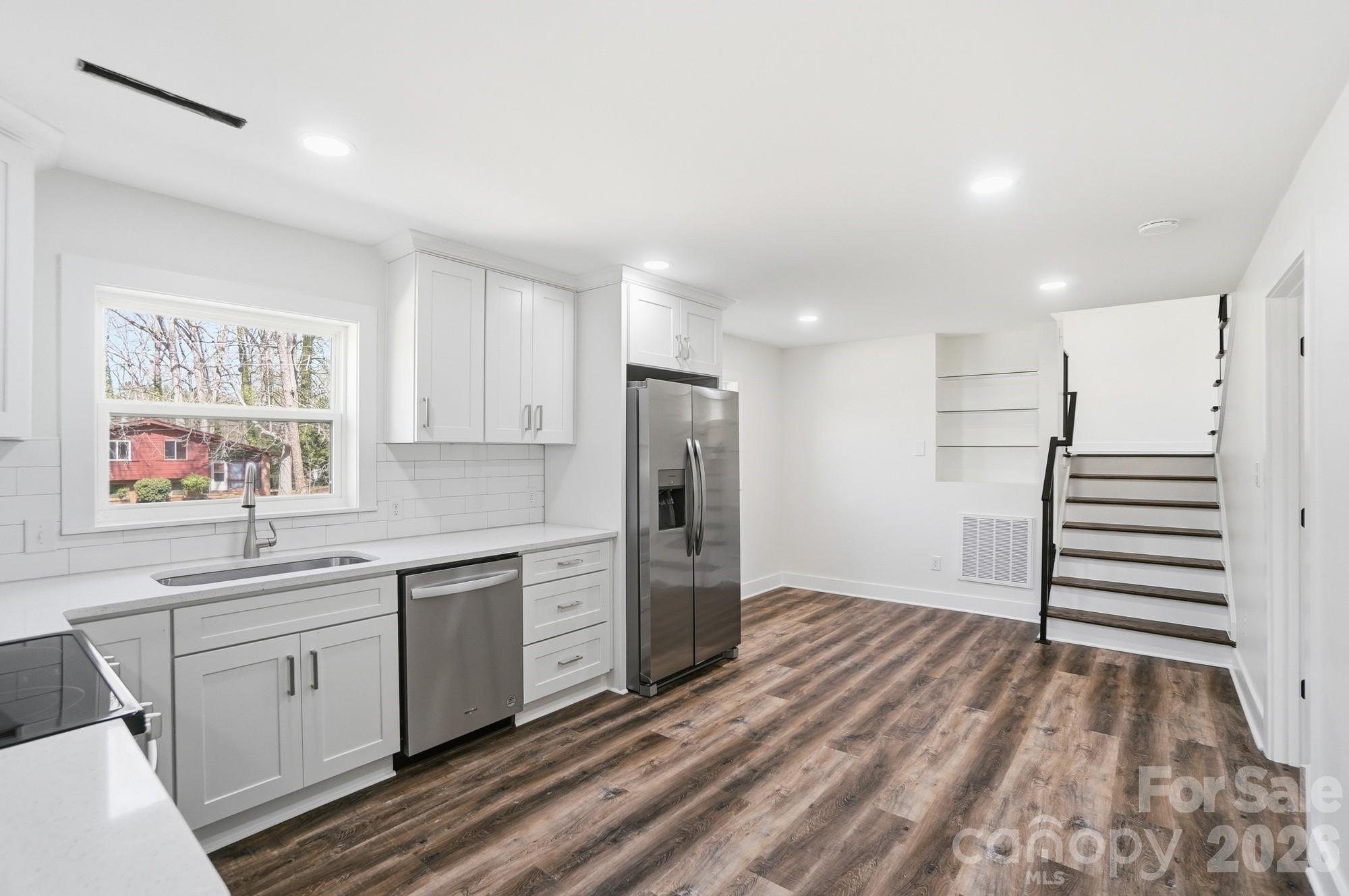 3545 Sargeant Drive — Charlotte