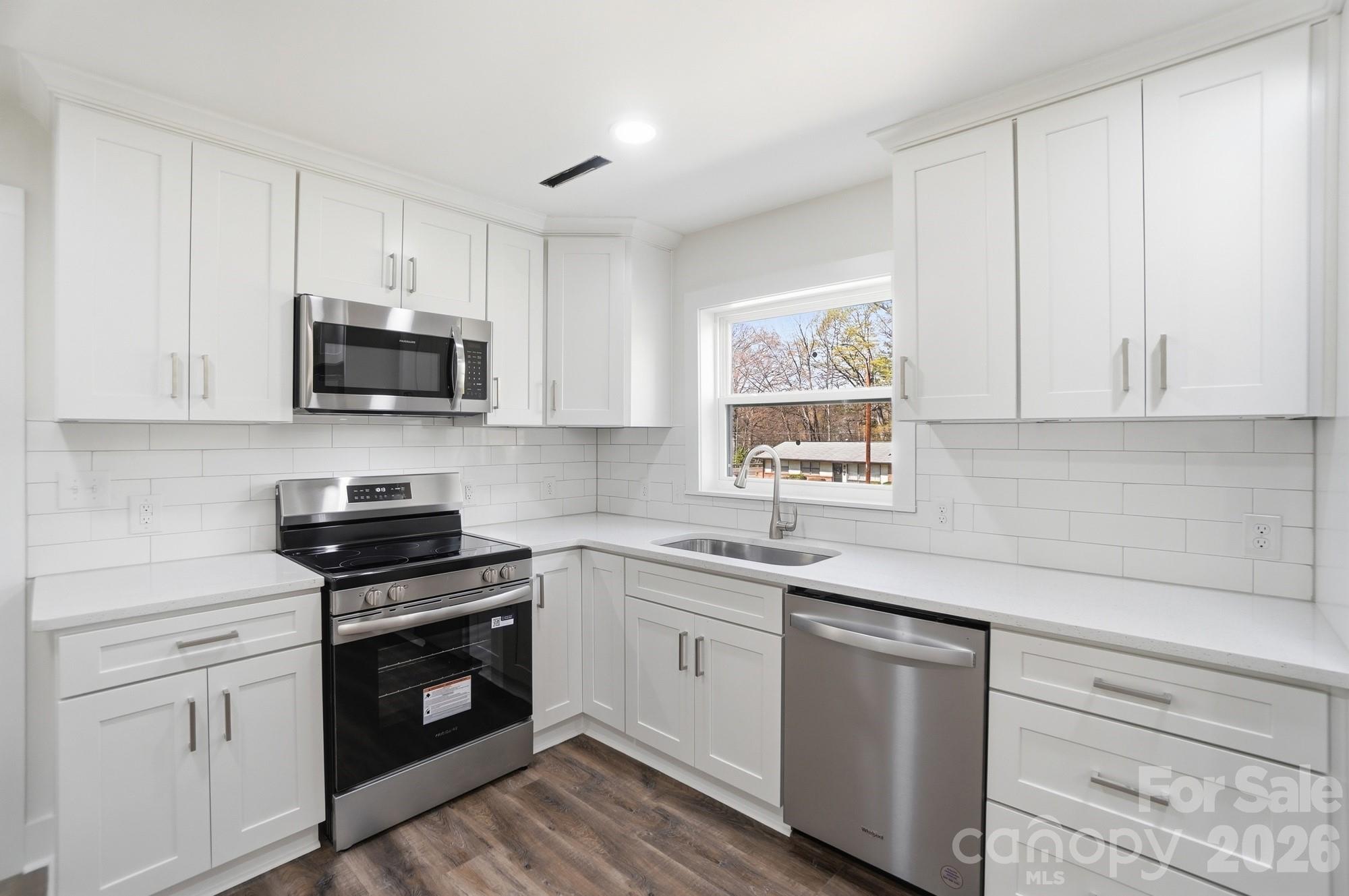 3545 Sargeant Drive — Charlotte