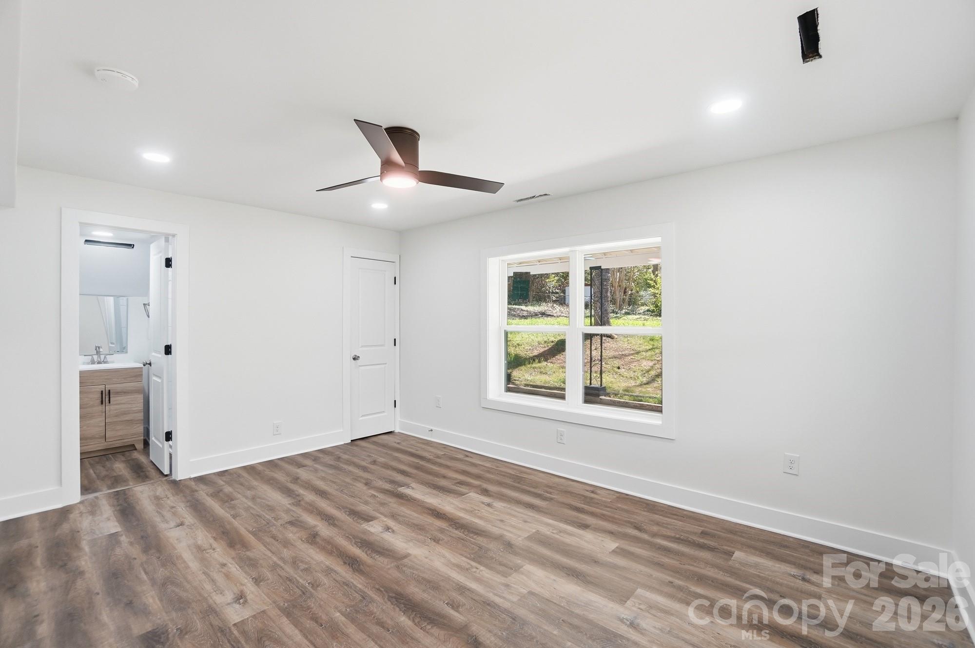 3545 Sargeant Drive — Charlotte