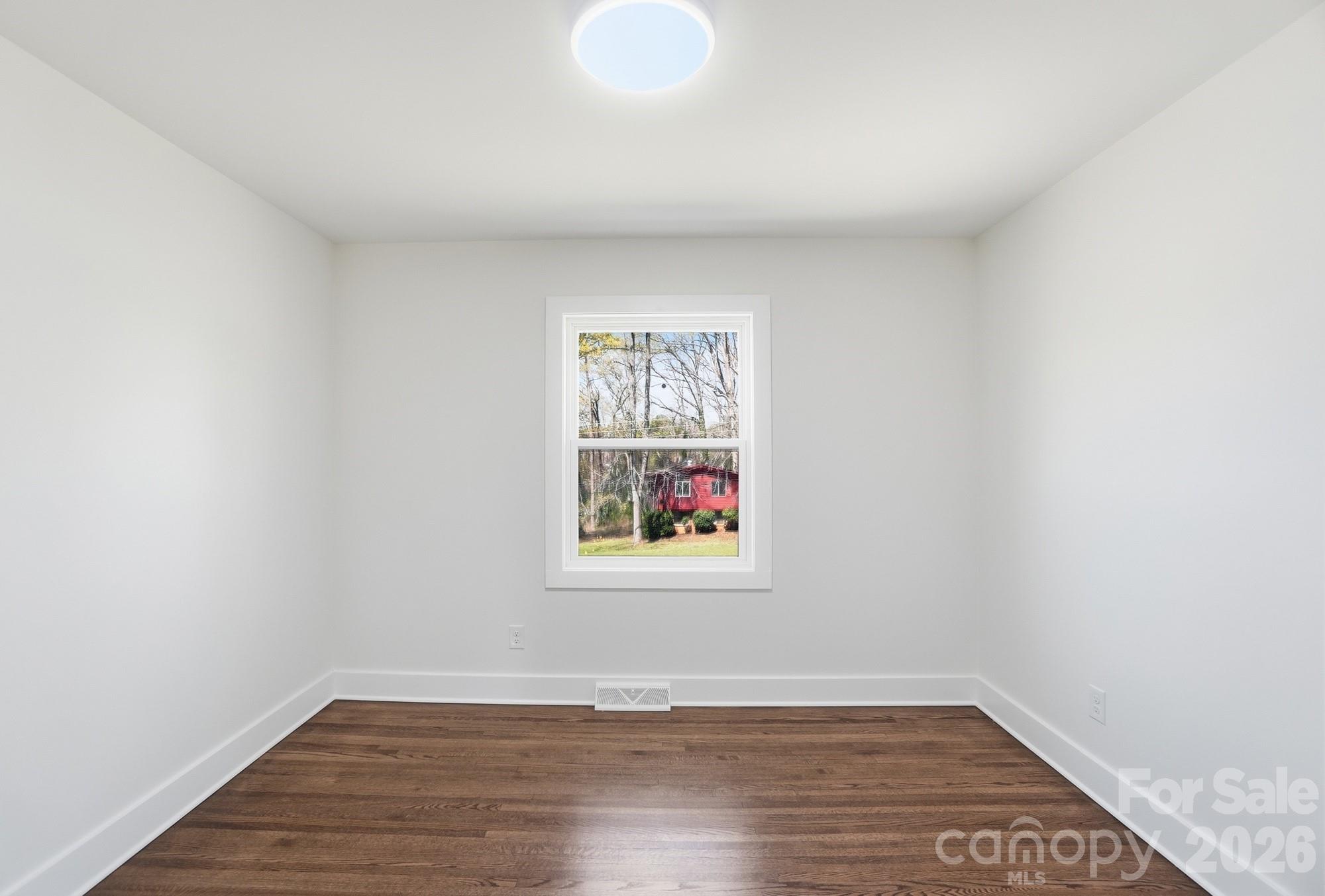3545 Sargeant Drive — Charlotte