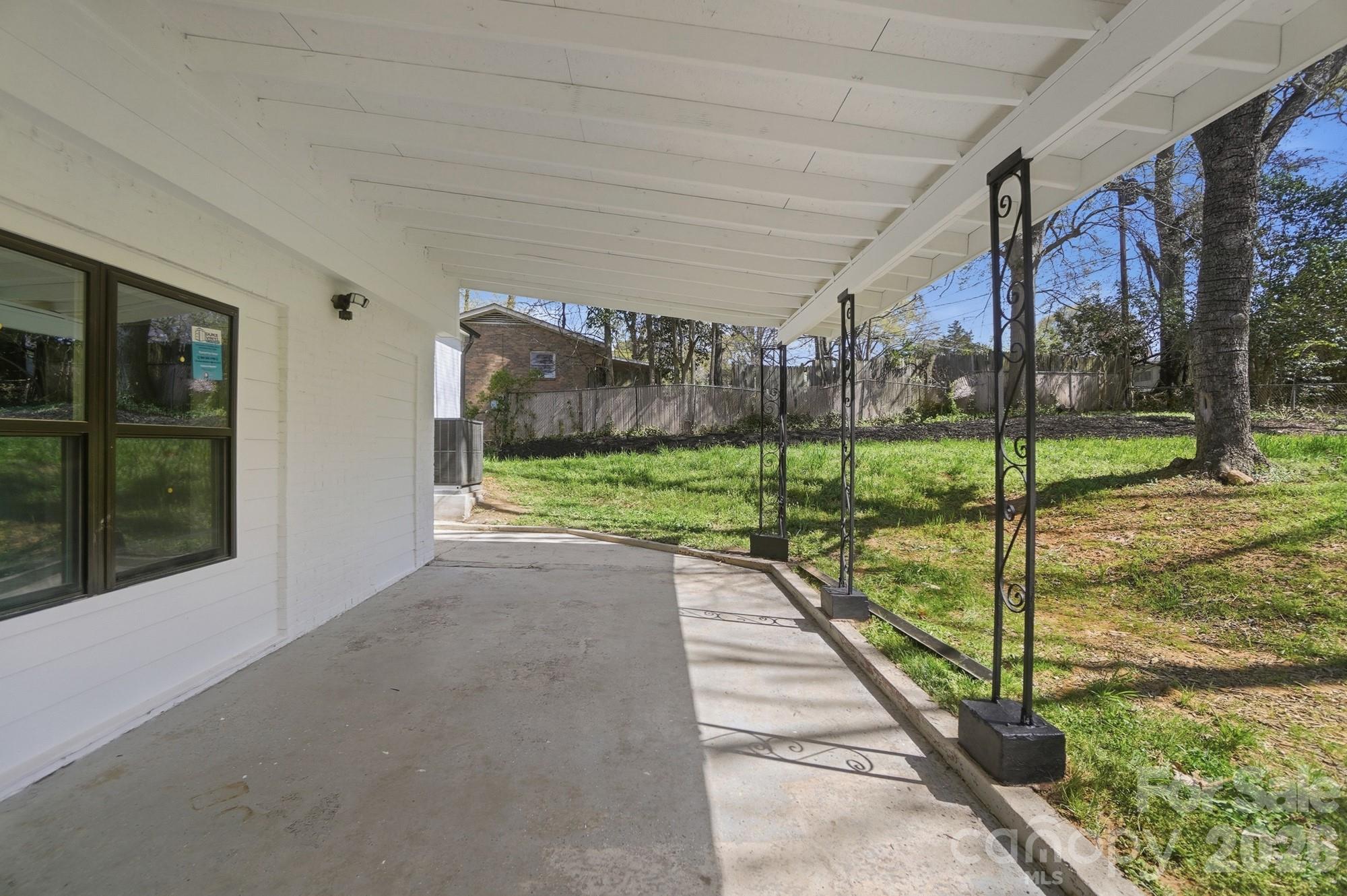 3545 Sargeant Drive — Charlotte