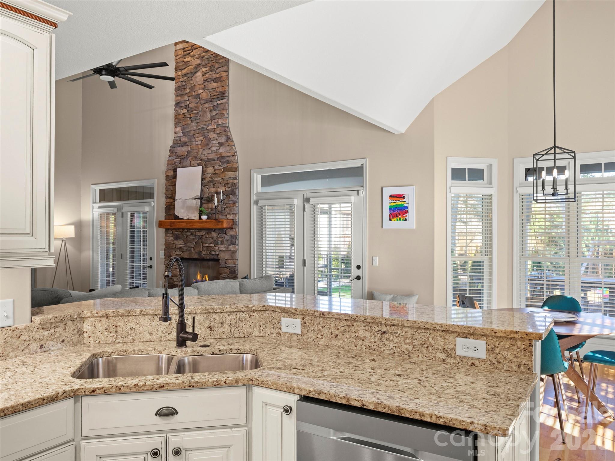 47 Ledgestone Drive — Fairview