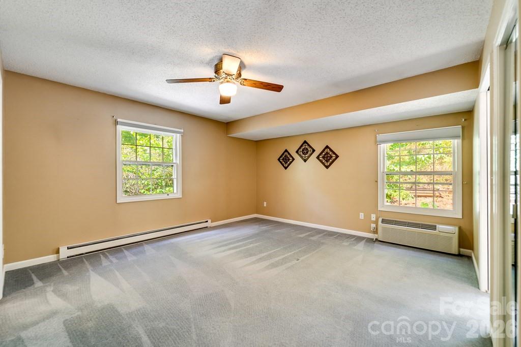 1168 North Country Club Drive — Cullowhee