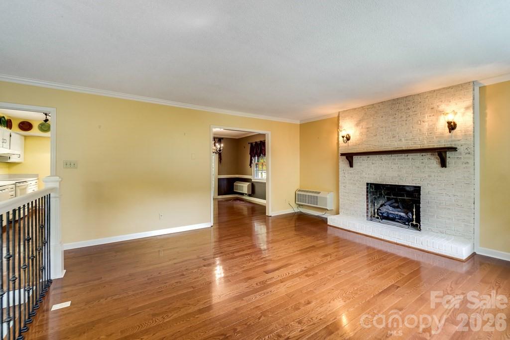 1168 North Country Club Drive — Cullowhee