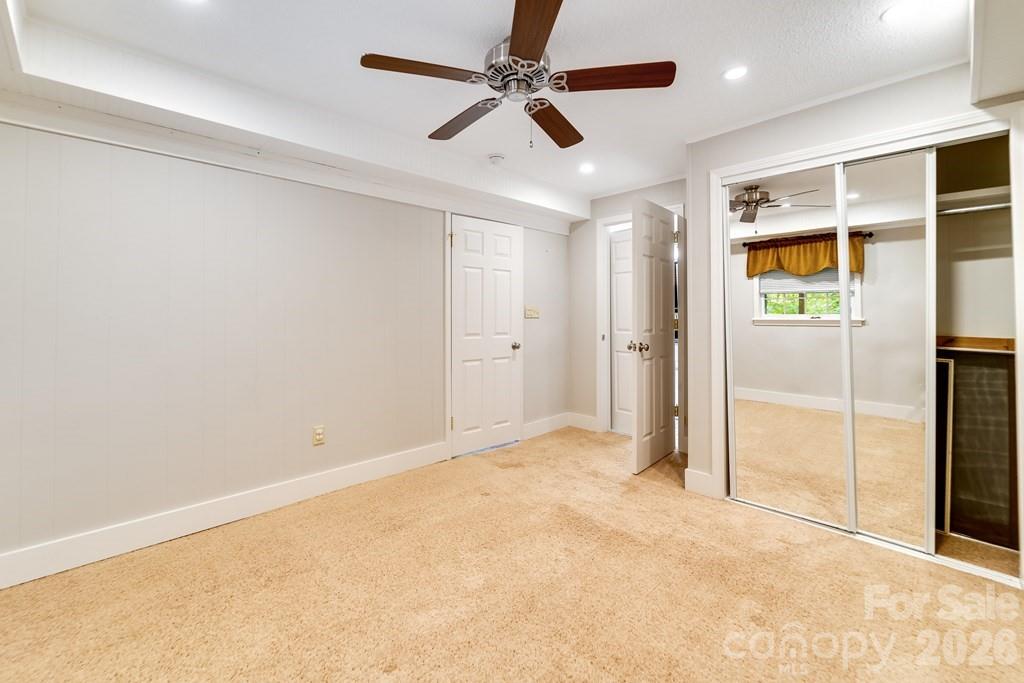1168 North Country Club Drive — Cullowhee