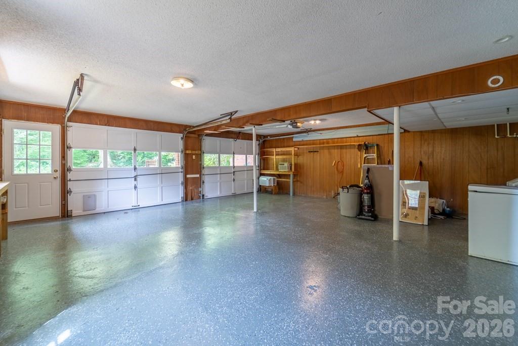 1168 North Country Club Drive — Cullowhee