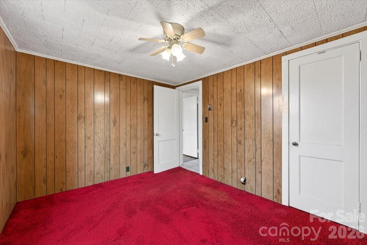199 Mckinnon Avenue NE — Concord