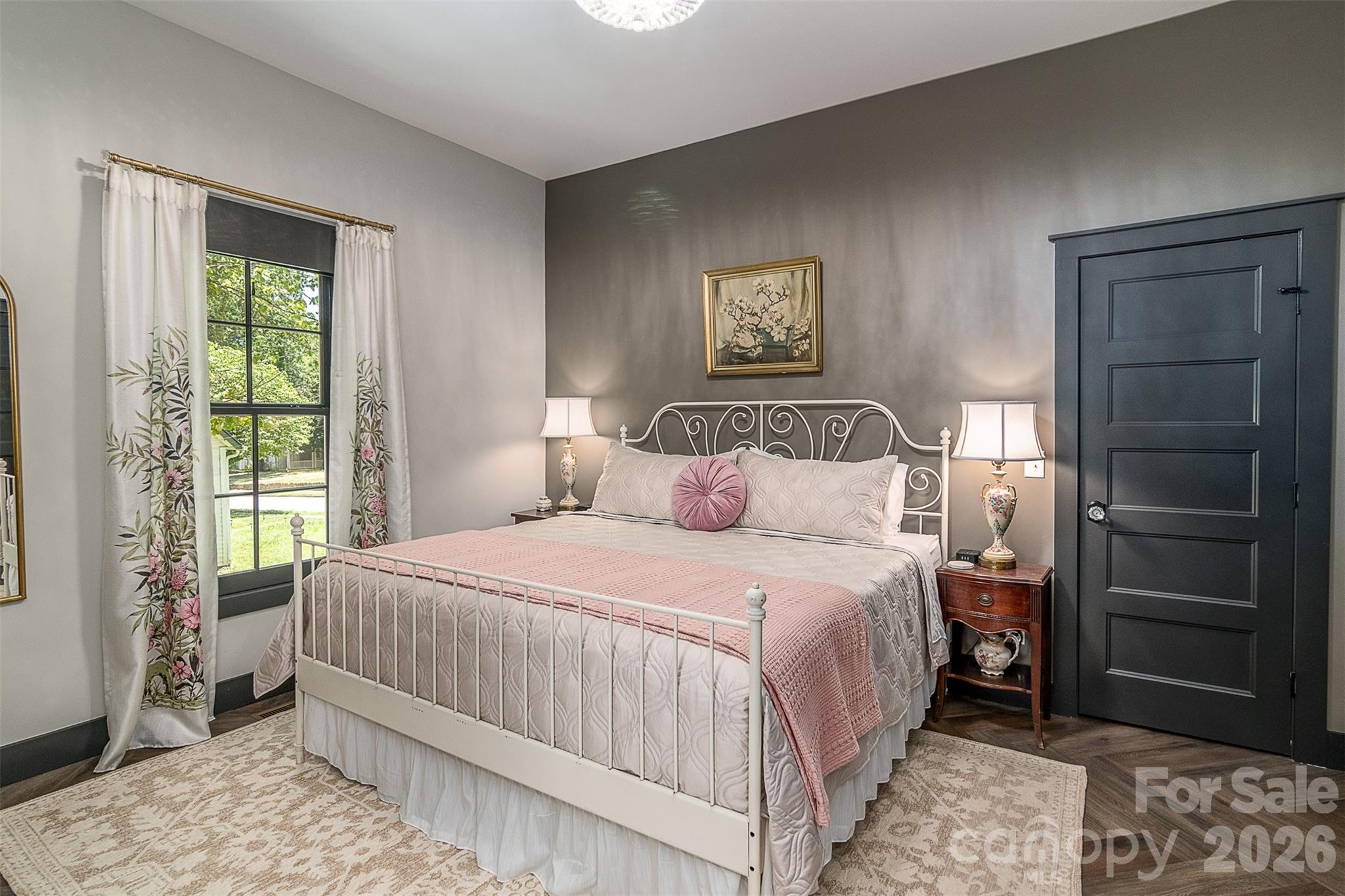 518 W Sharpe Street — Statesville