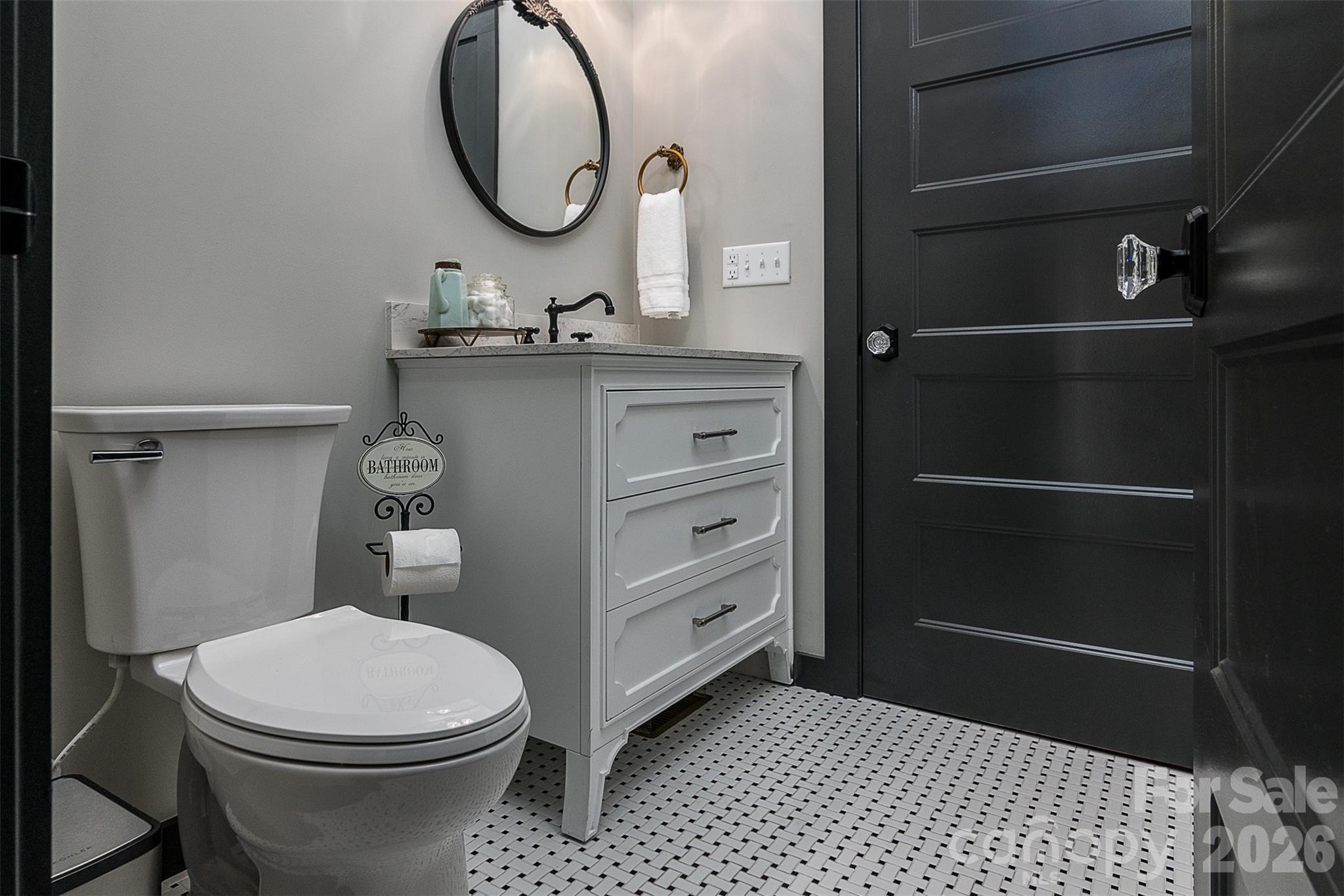 518 W Sharpe Street — Statesville