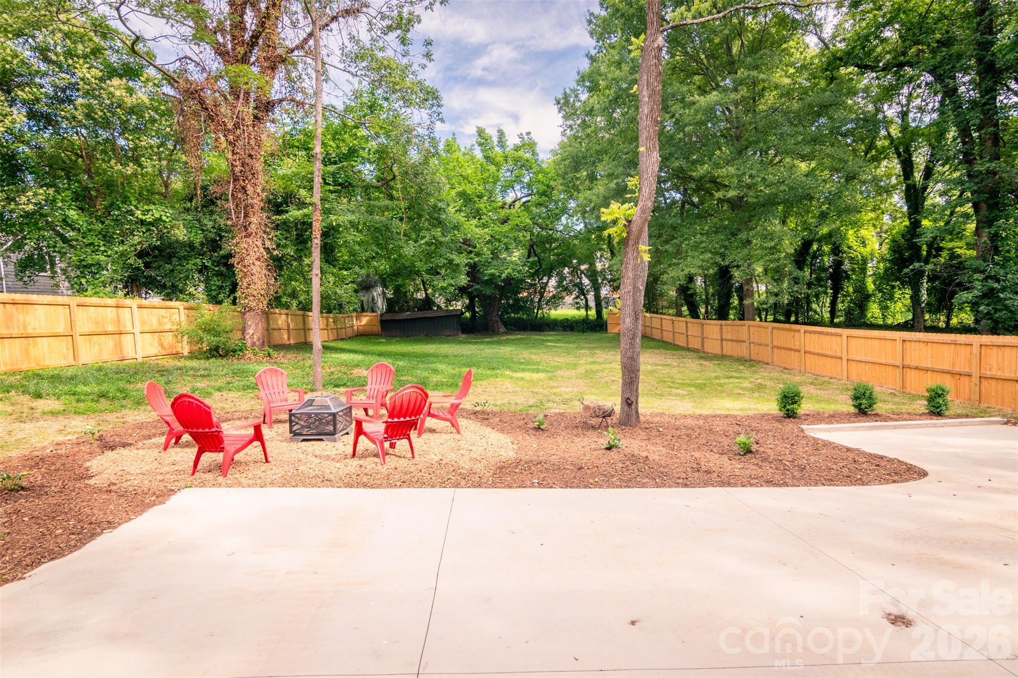518 W Sharpe Street — Statesville