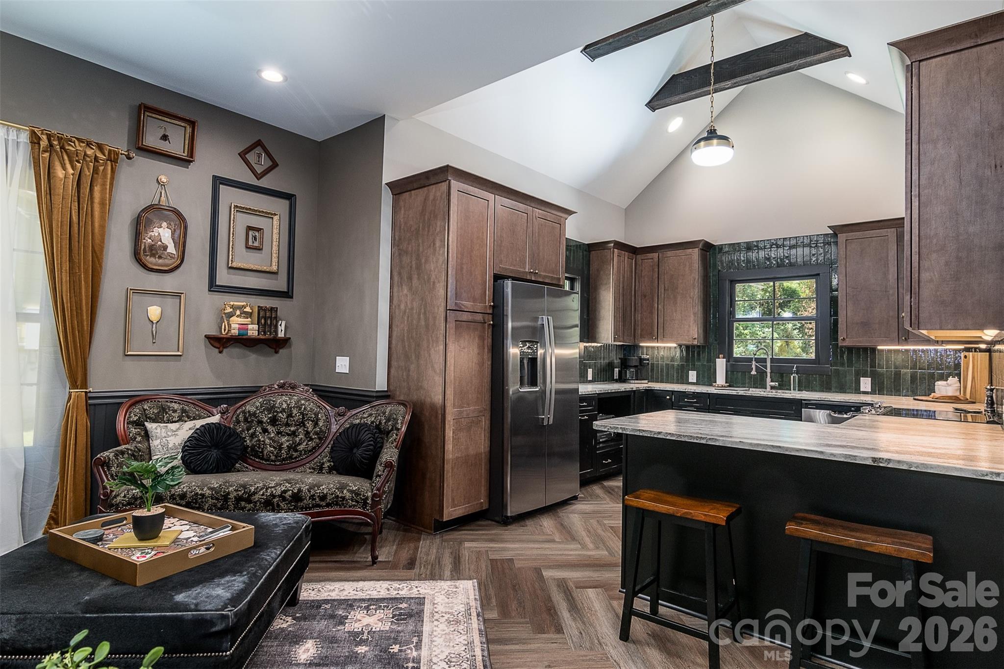 518 W Sharpe Street — Statesville