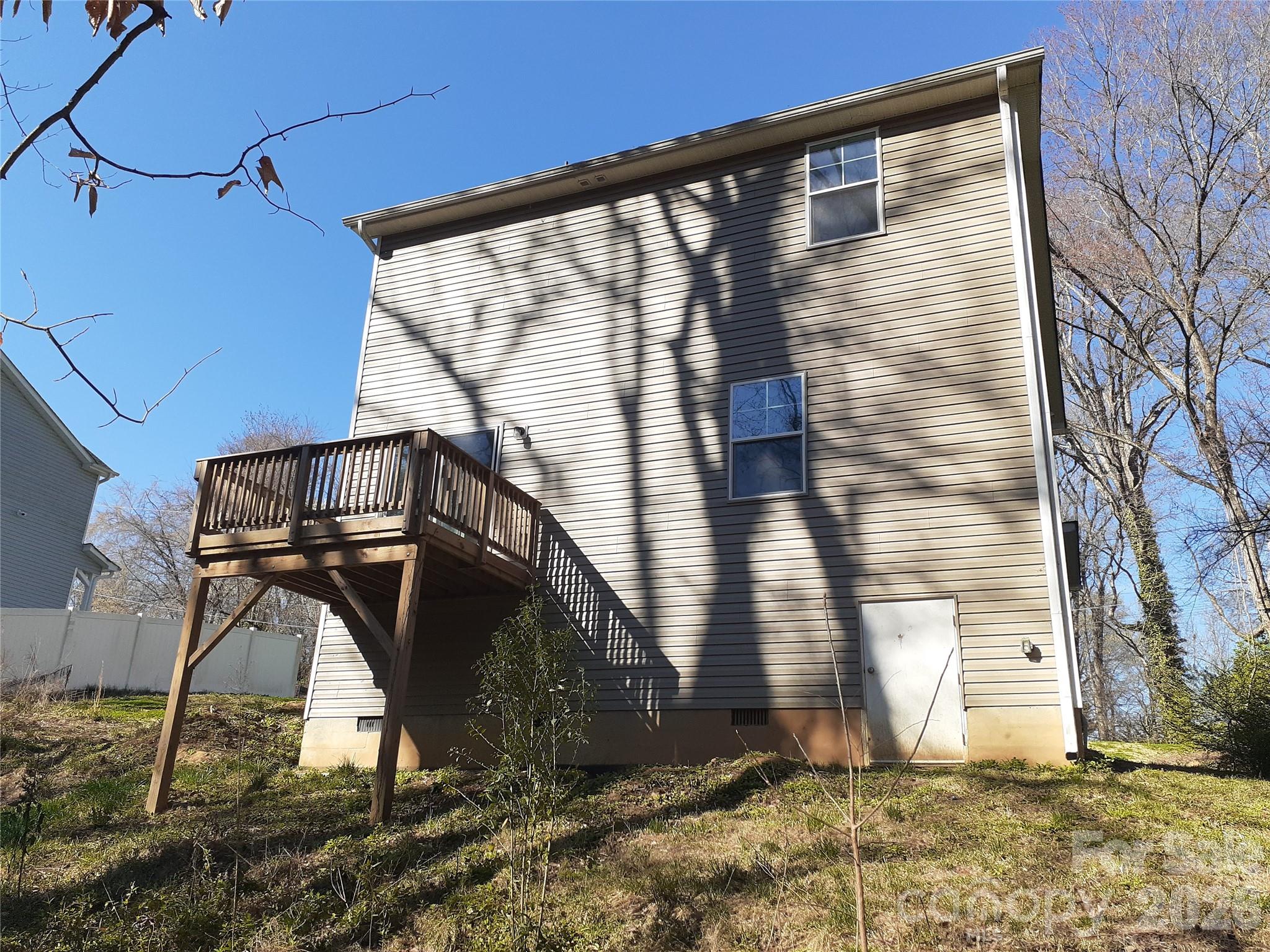 2019 Arapaho Drive — Charlotte