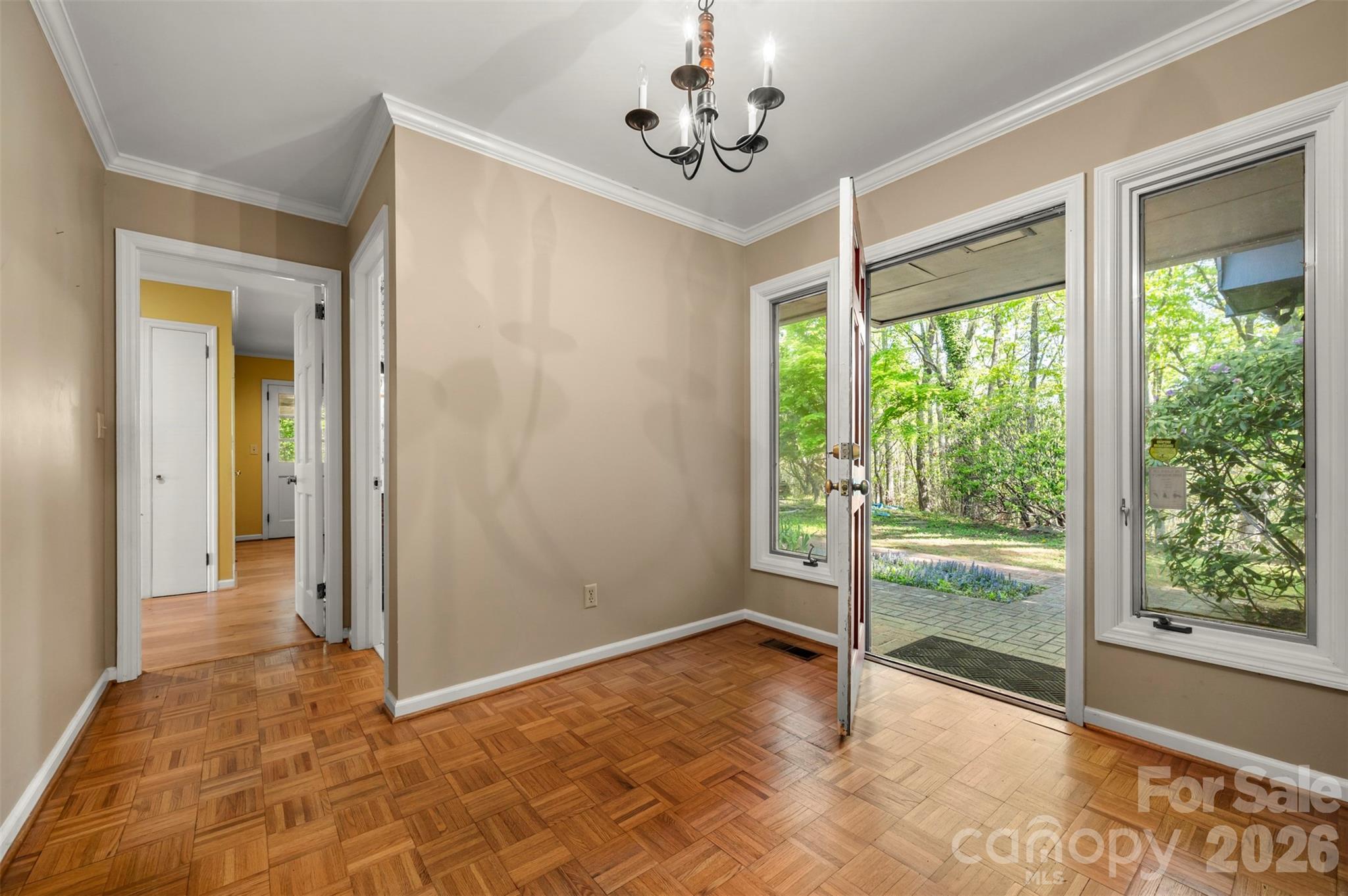 176 Fox Run Lane — Tryon
