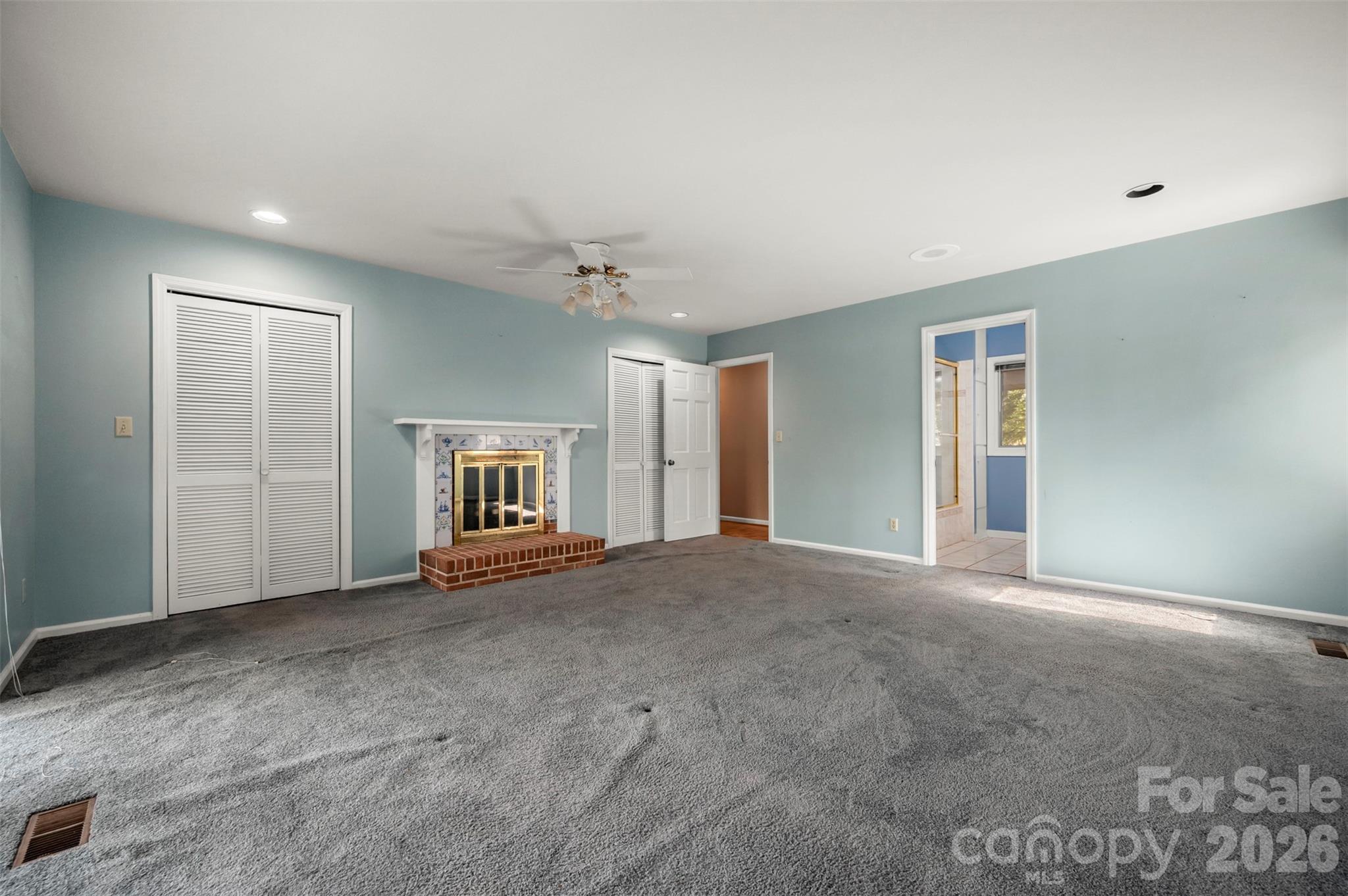 176 Fox Run Lane — Tryon