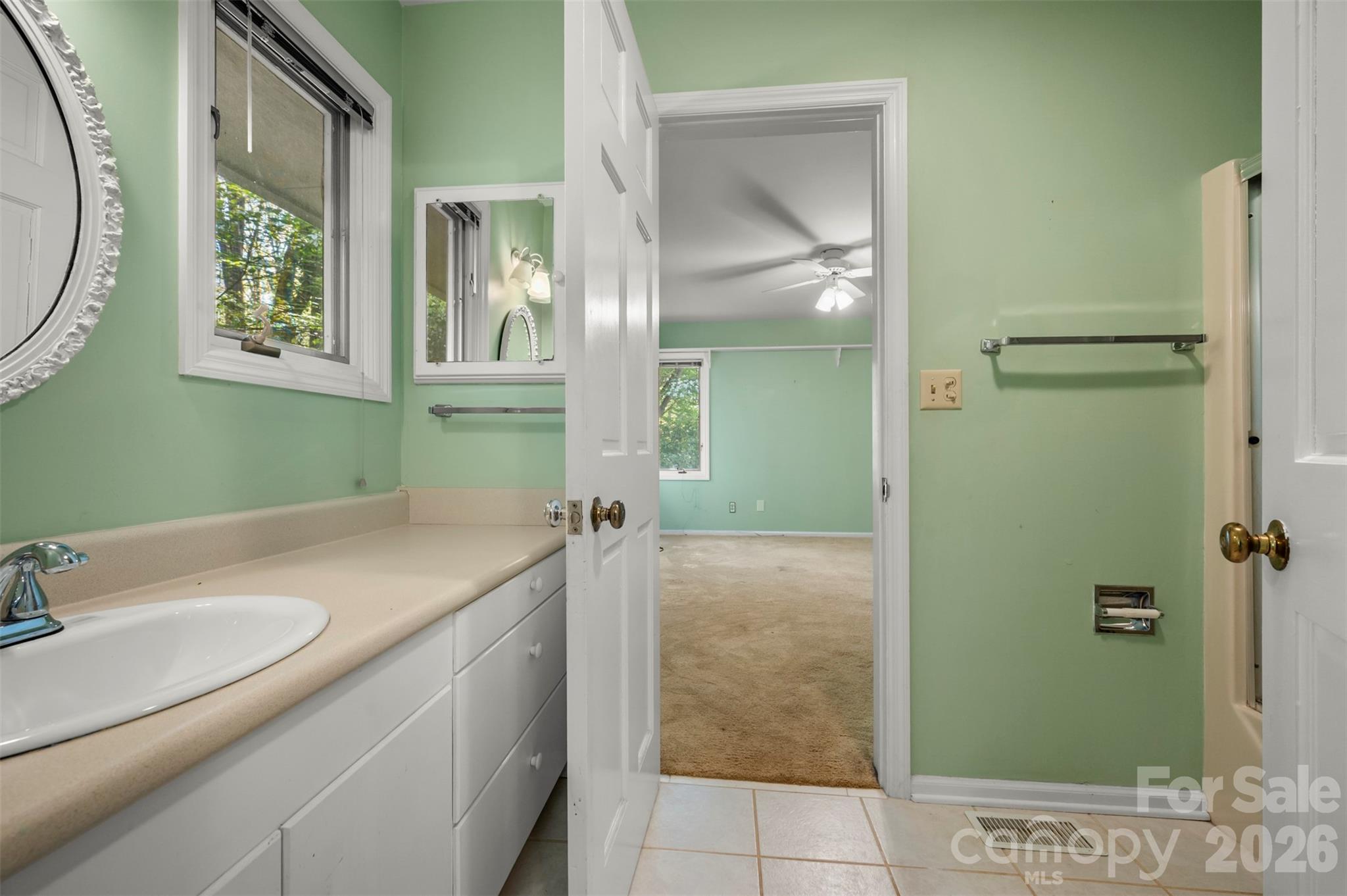 176 Fox Run Lane — Tryon