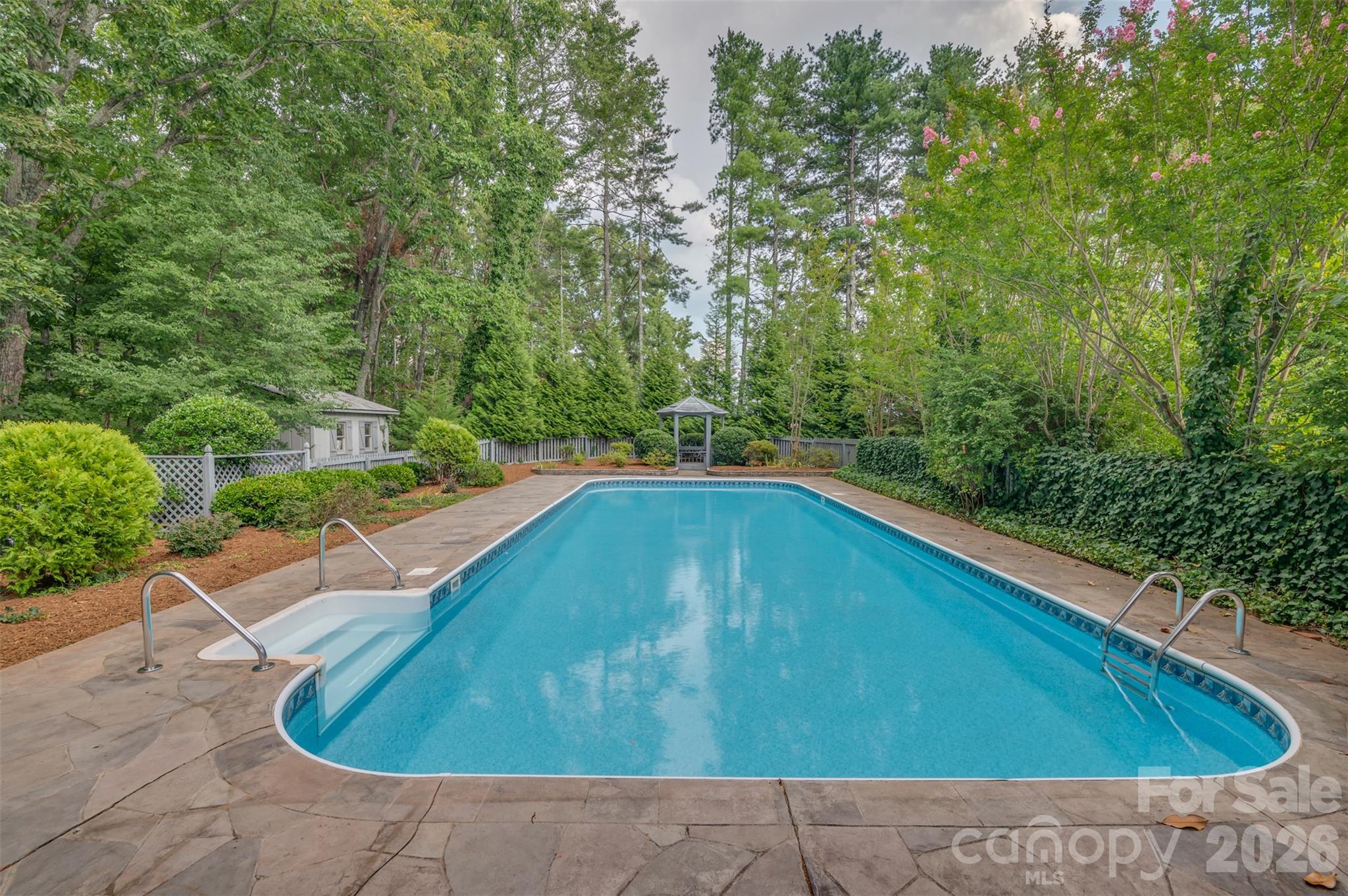176 Fox Run Lane — Tryon