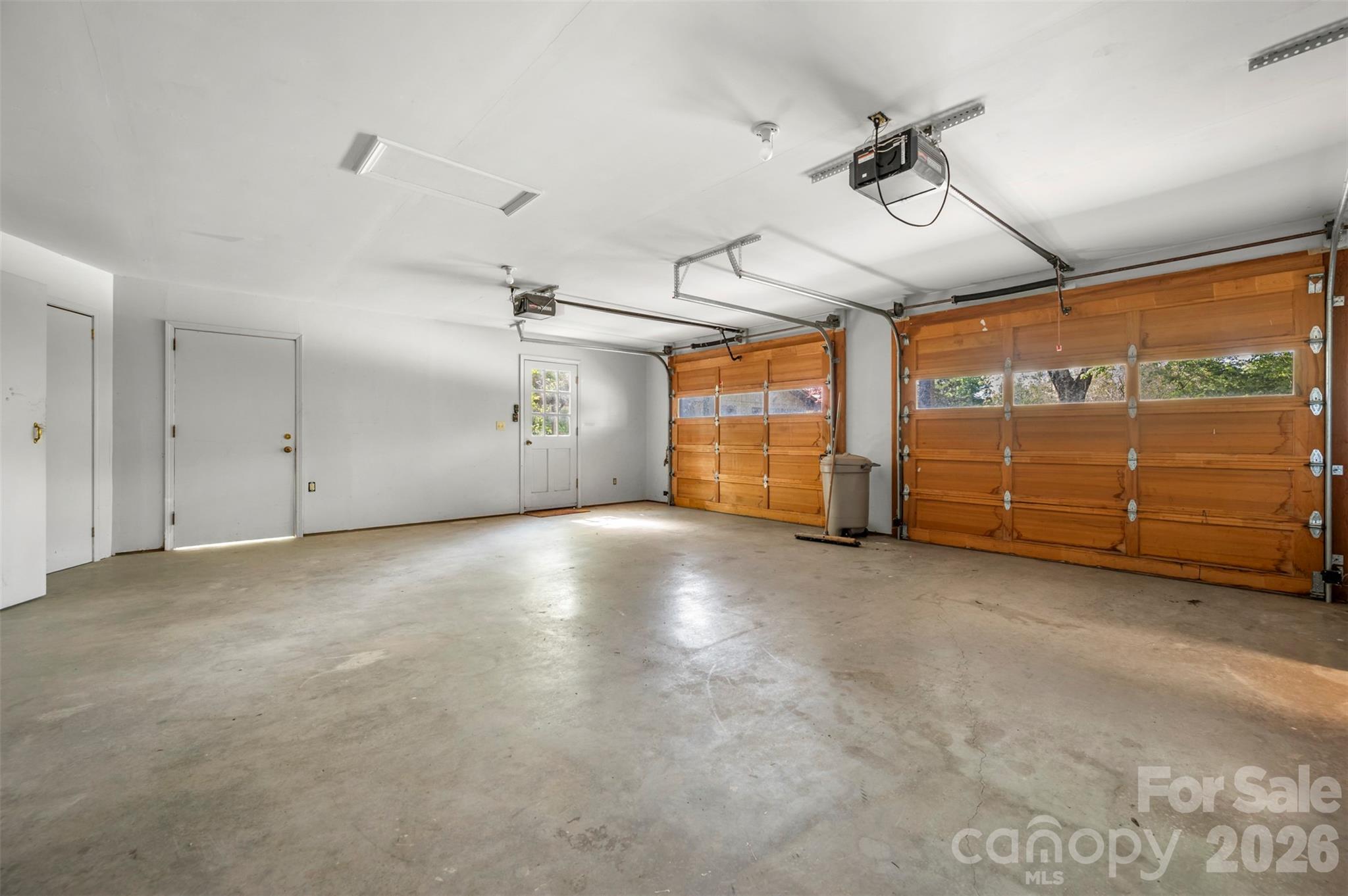 176 Fox Run Lane — Tryon