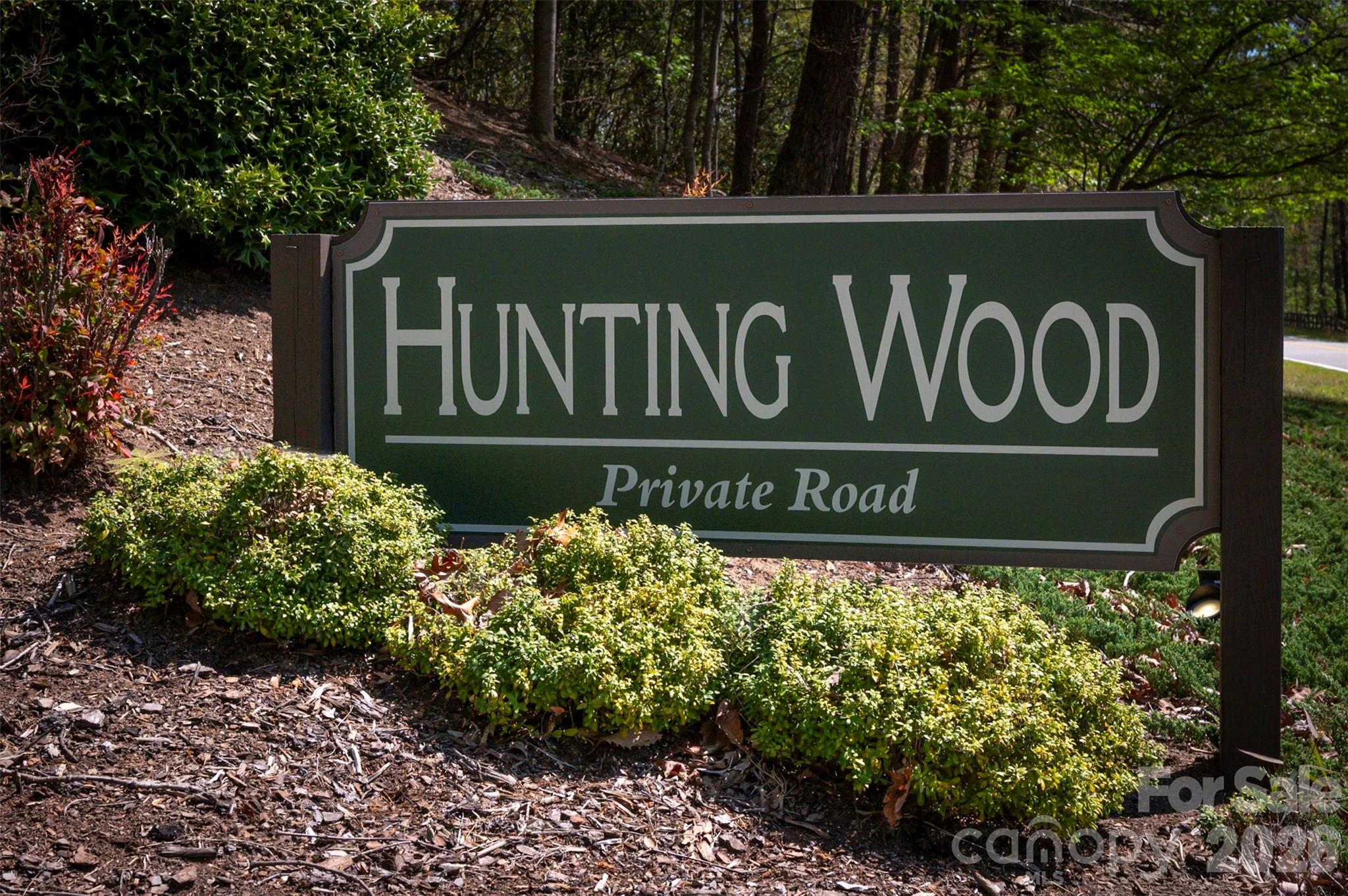 176 Fox Run Lane — Tryon