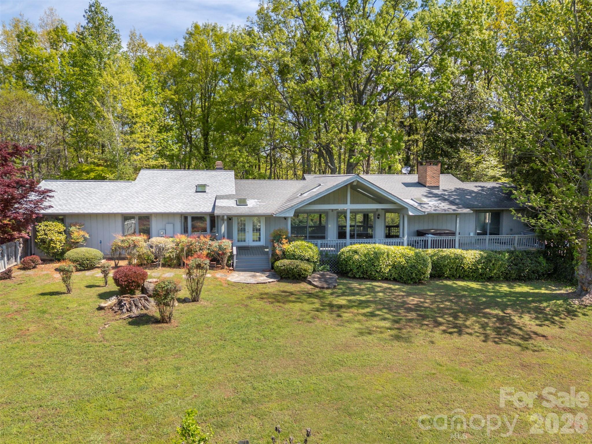 176 Fox Run Lane — Tryon