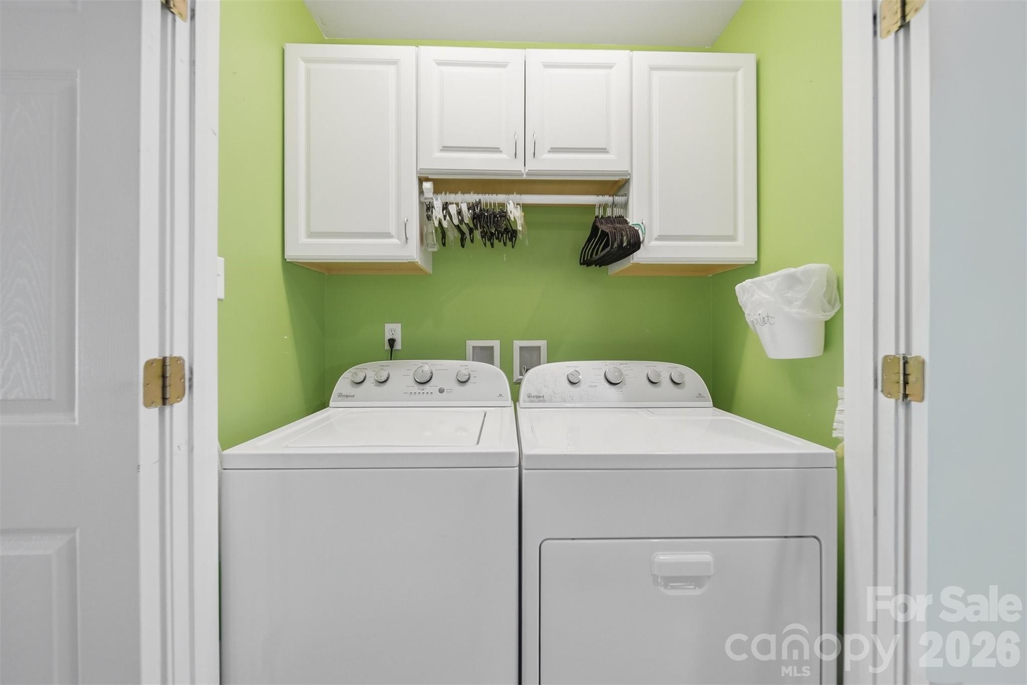 1662 Golden Cedar Lane — Newton