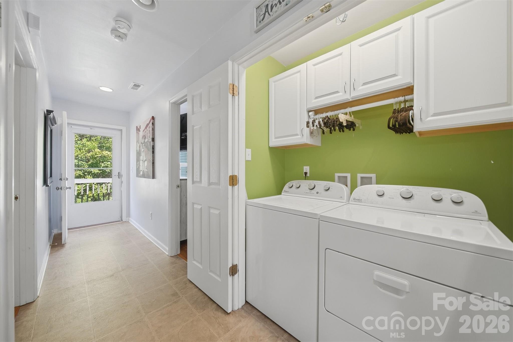 1662 Golden Cedar Lane — Newton