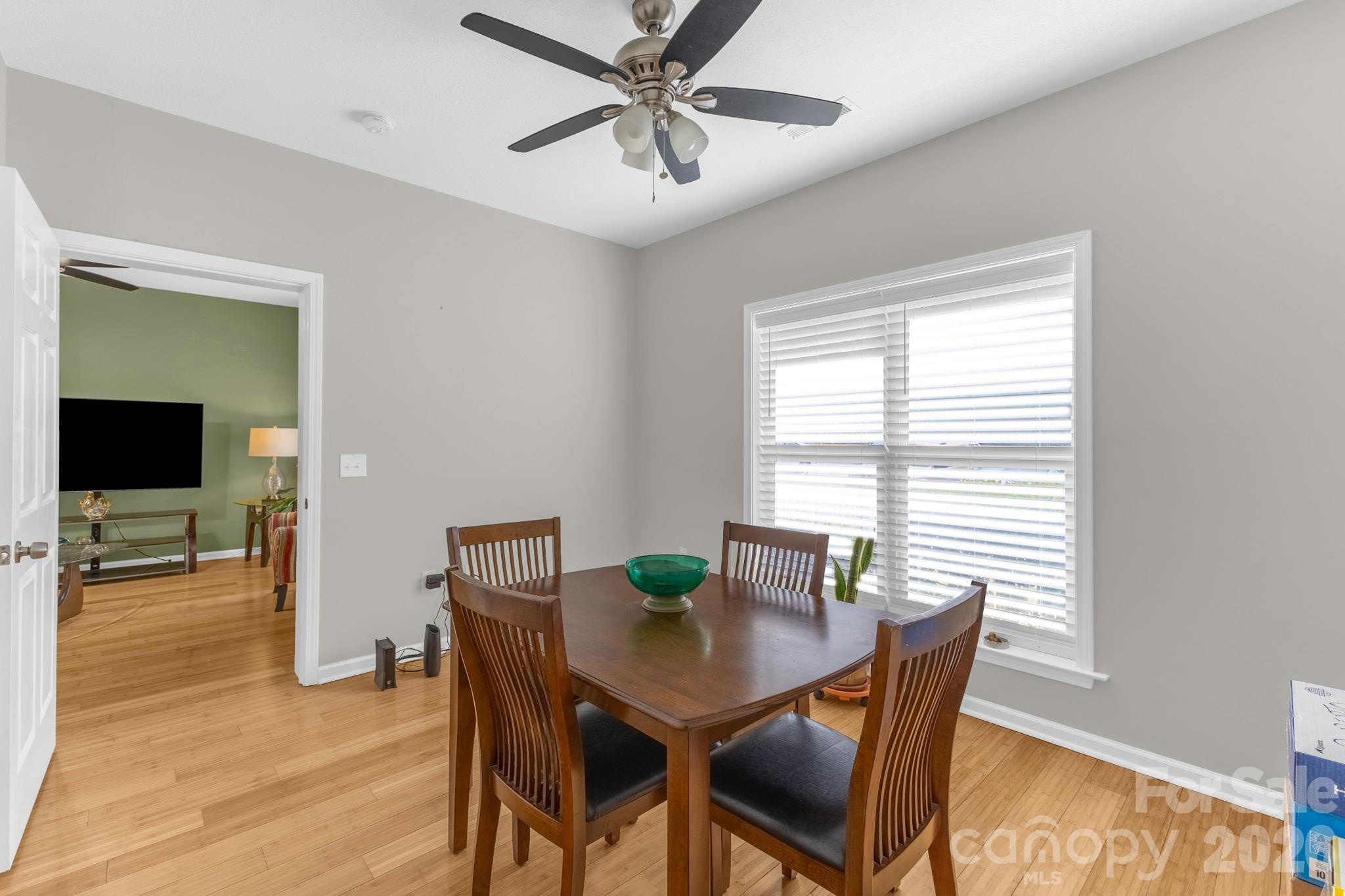709 Villas Court — Asheville
