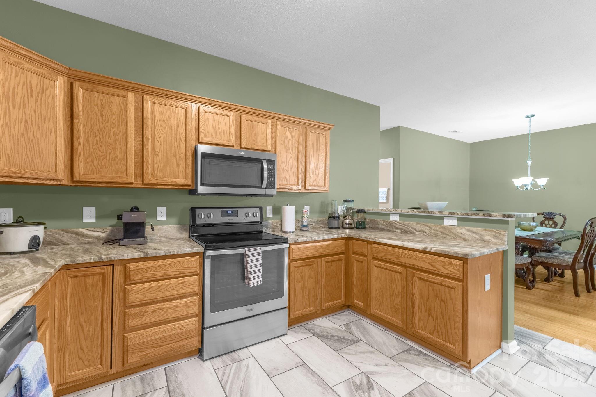 709 Villas Court — Asheville
