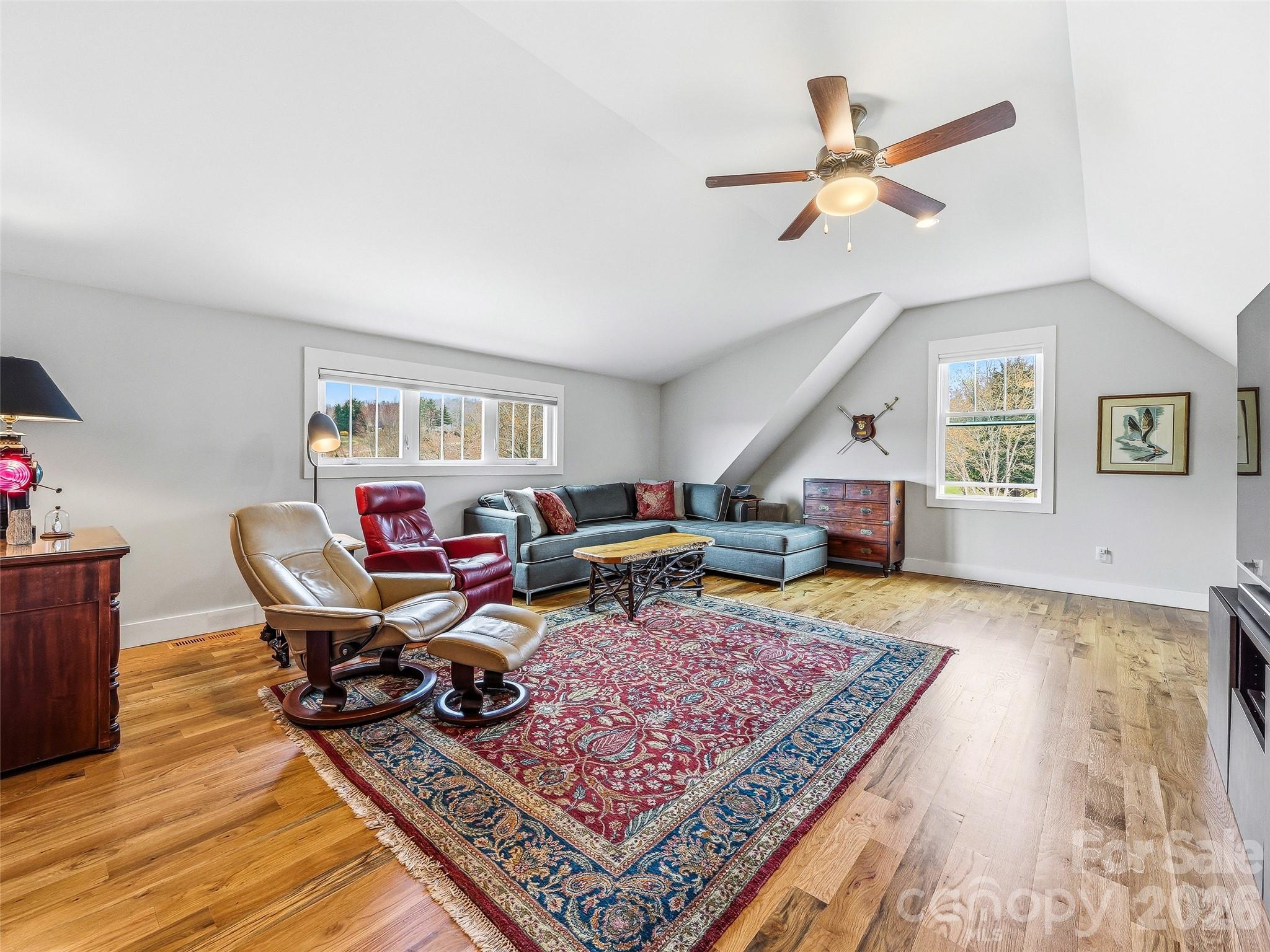 242 Whistlewood Lane — Hendersonville