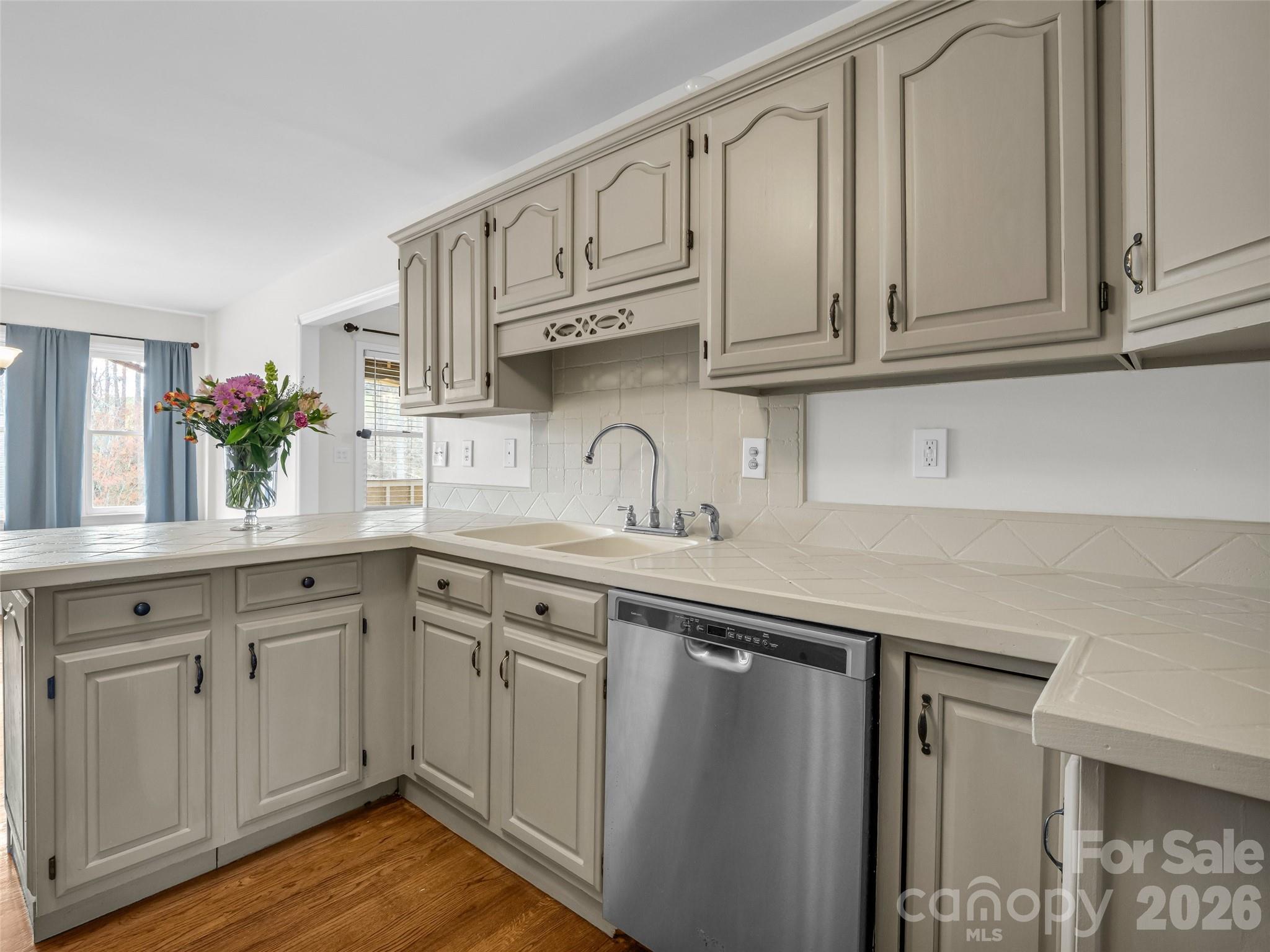 148 Fairway Drive — Forest City