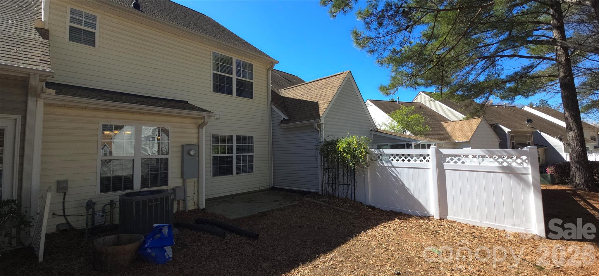 11542 Rabbit Ridge Road — Charlotte