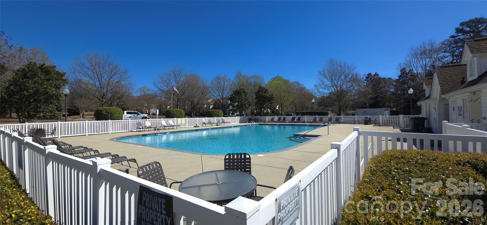 11542 Rabbit Ridge Road — Charlotte