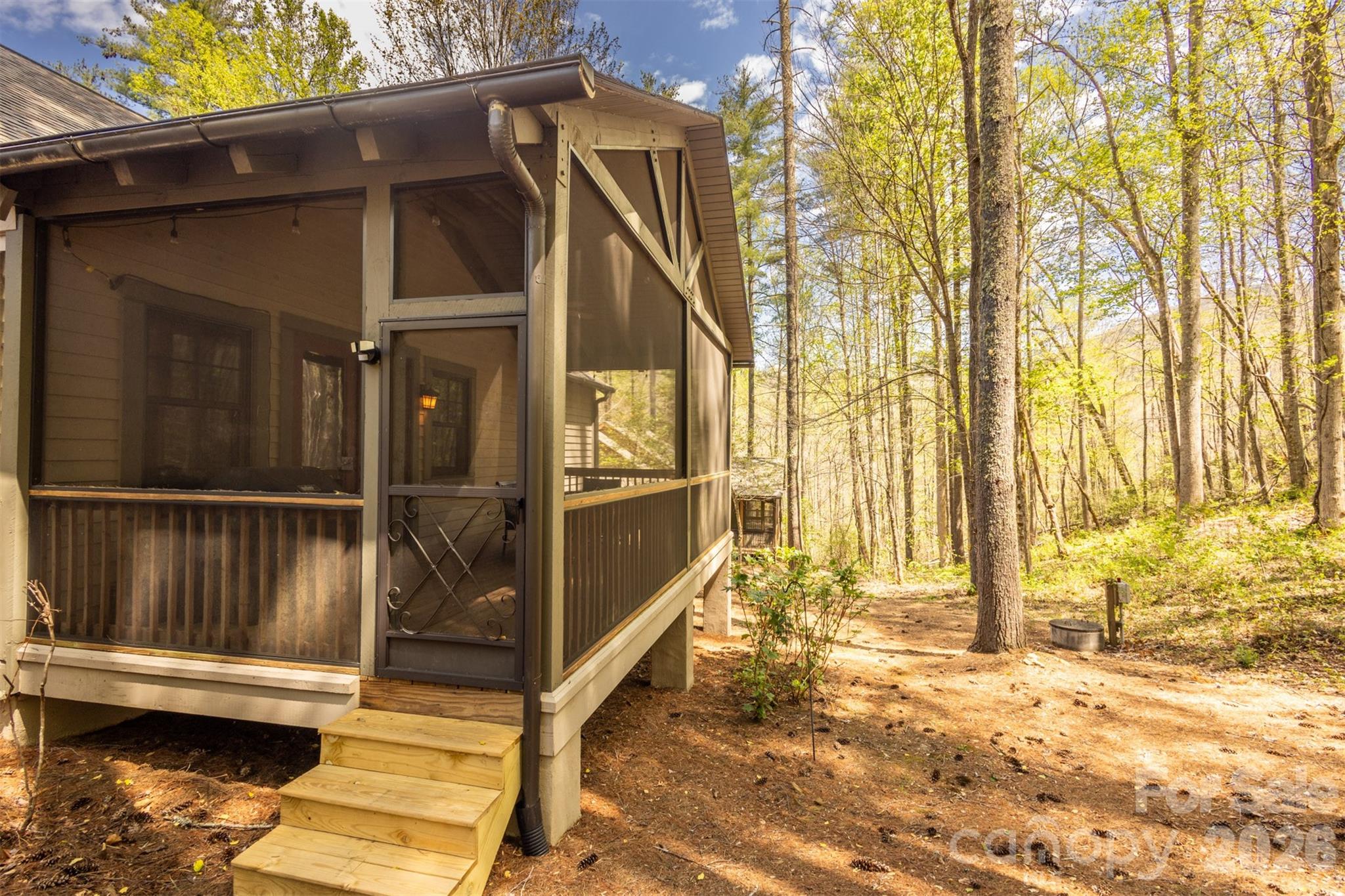 82 Meadow Ridge Court — Tuckasegee