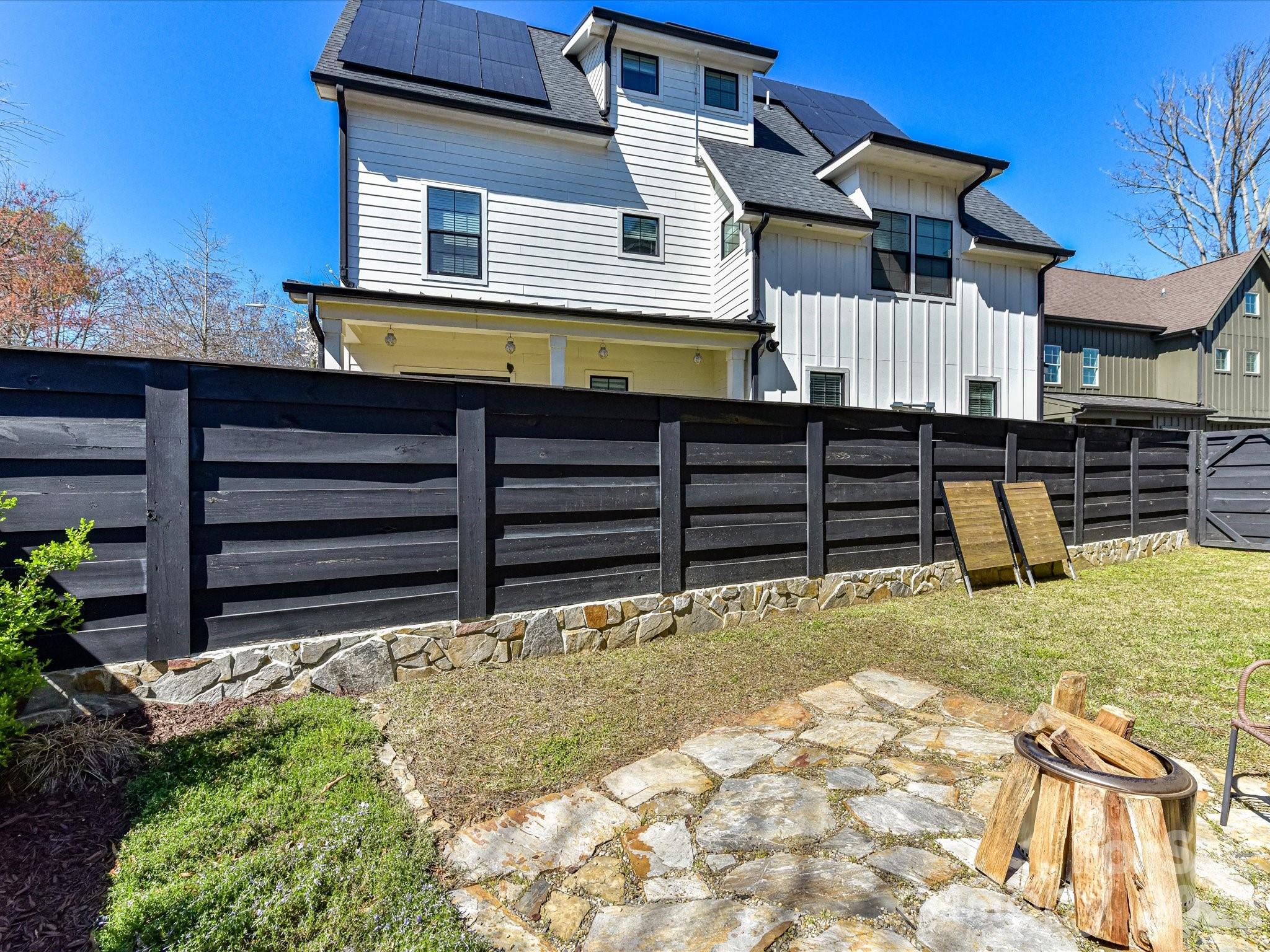 1507 Landis Avenue — Charlotte