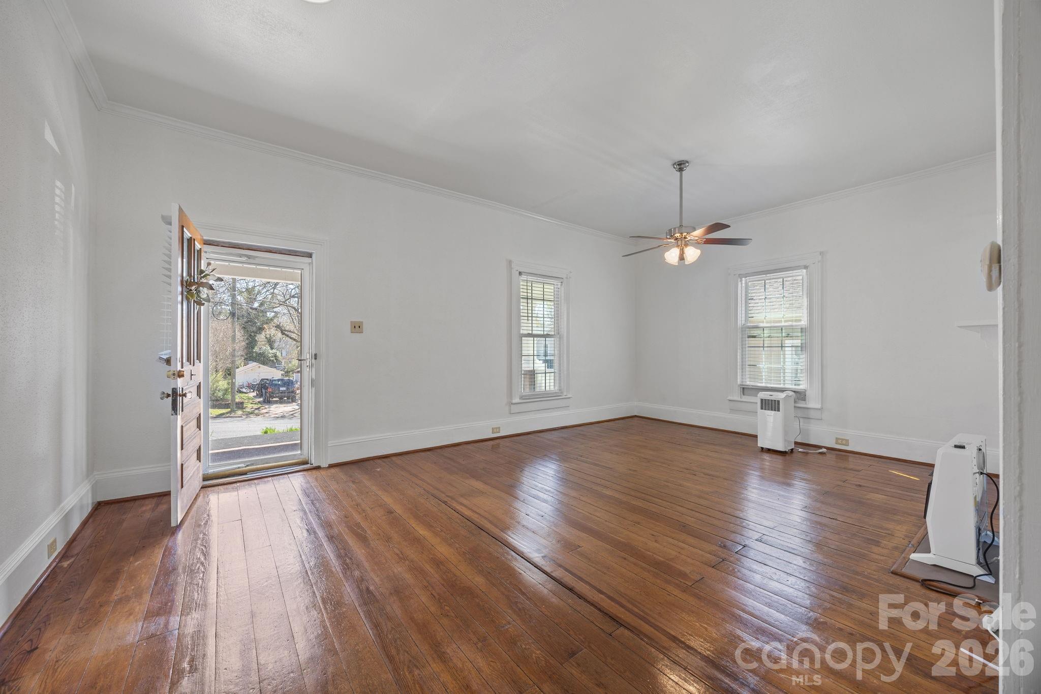 414 S Spencer Avenue — Spencer
